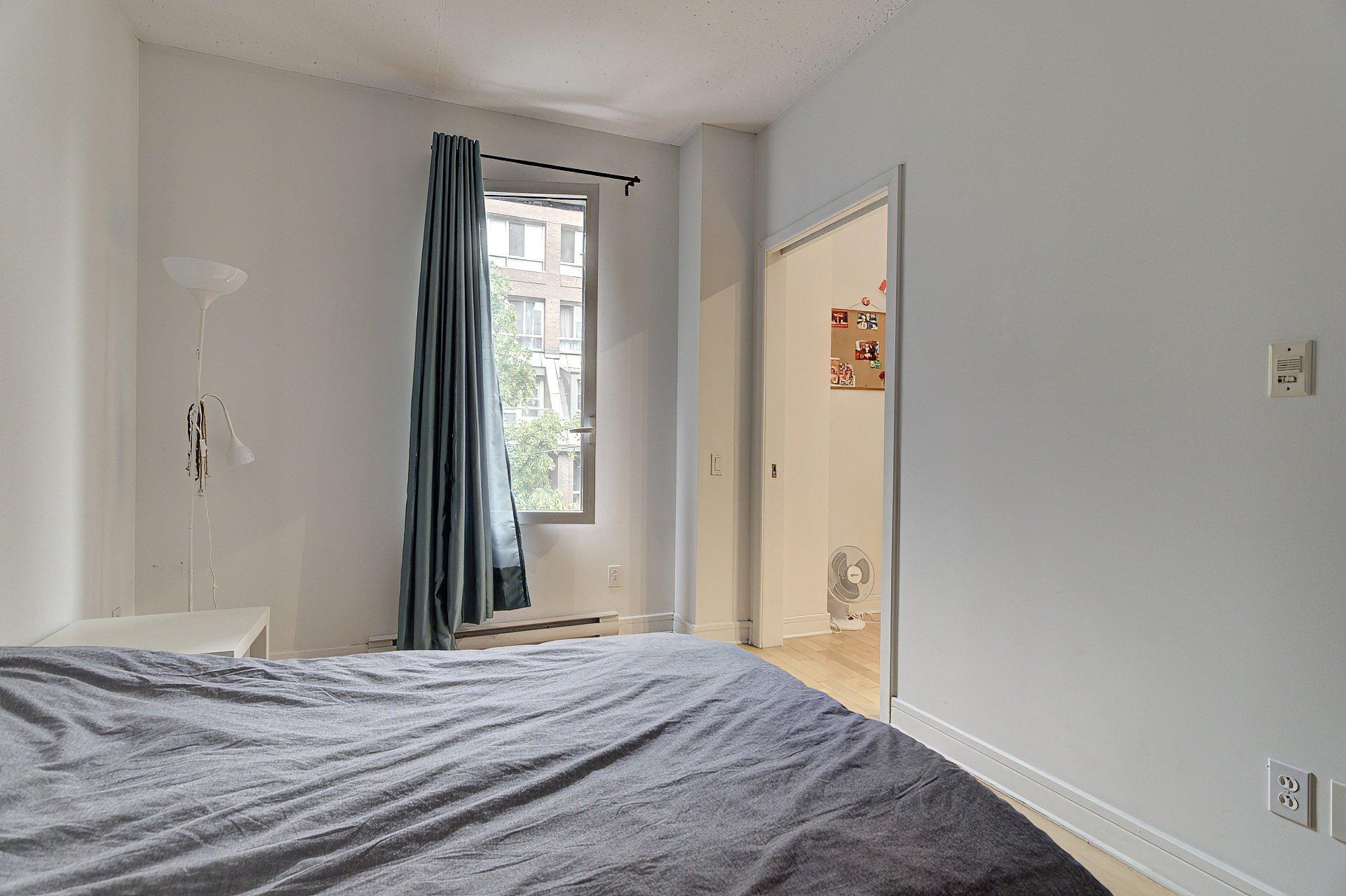 









1100


Rue Jeanne-Mance

, 306,
Montréal (Ville-Marie),




QC
H2Z1L7

