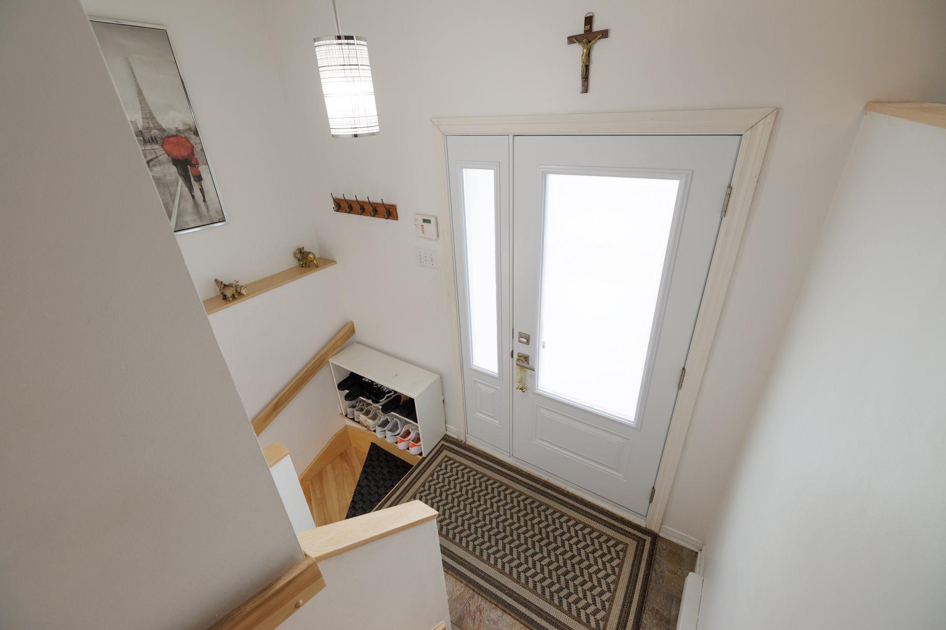 









507


Rue Rémillard

,
Laval (Auteuil),




QC
H7H3A8

