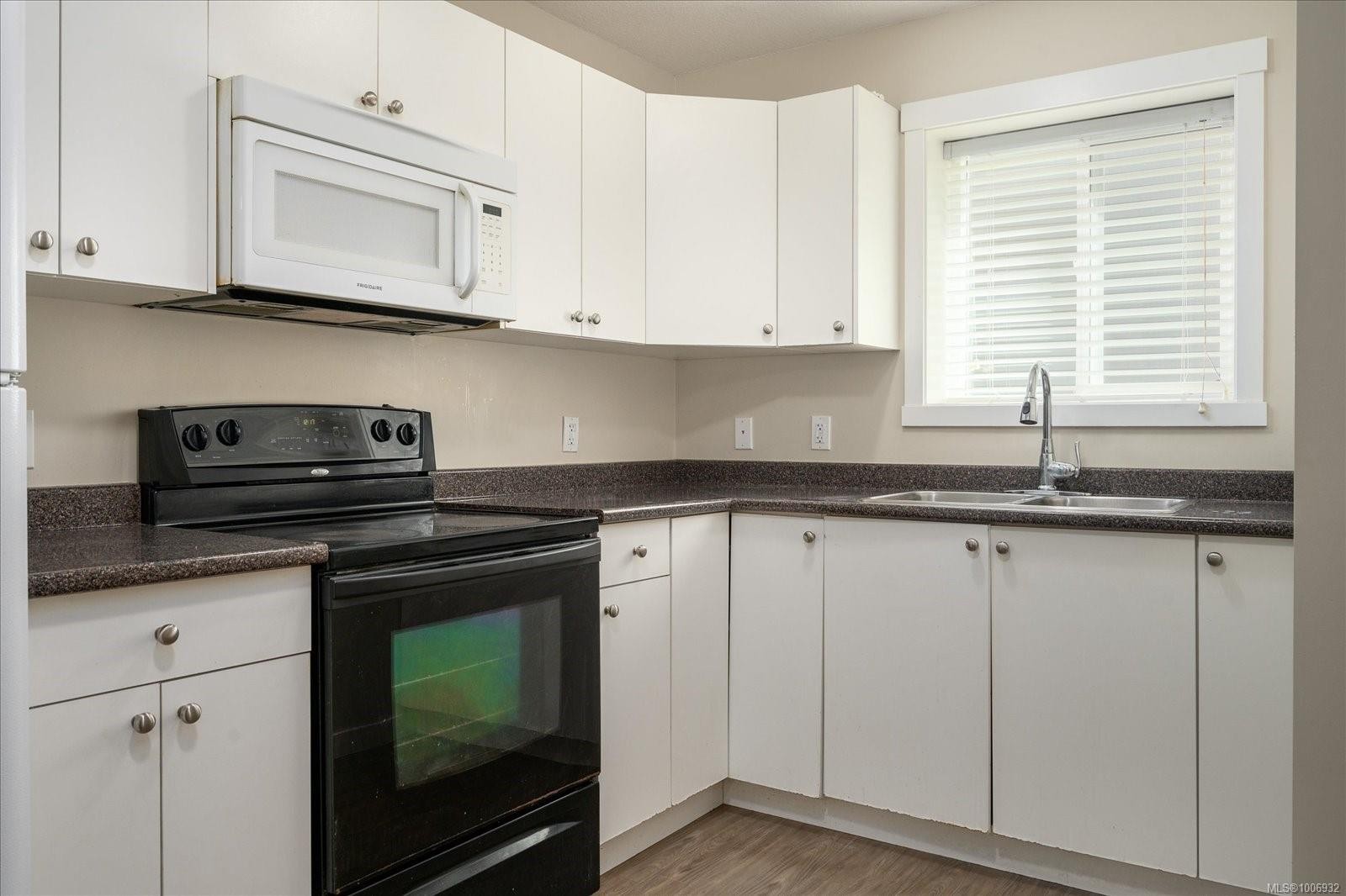 









554


Armishaw

Rd,
Nanaimo,




BC
V9R 0G4

