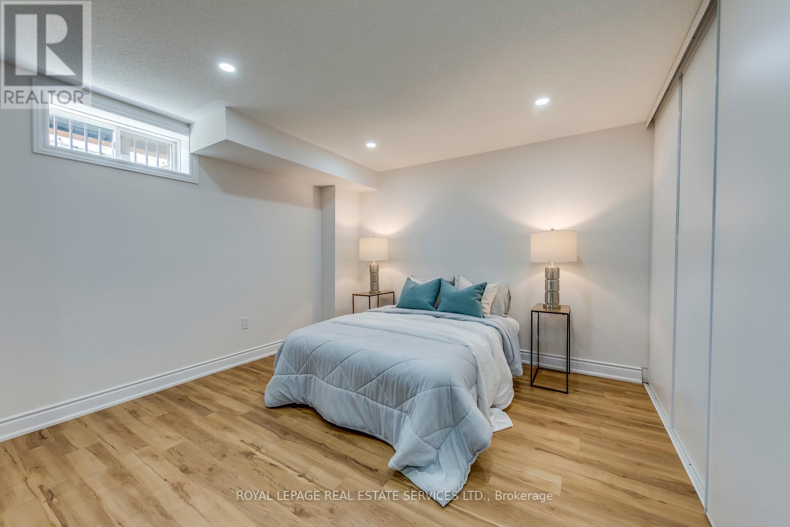 












3450 POST ROAD

,
Oakville,




Ontario
L6H0Y9

