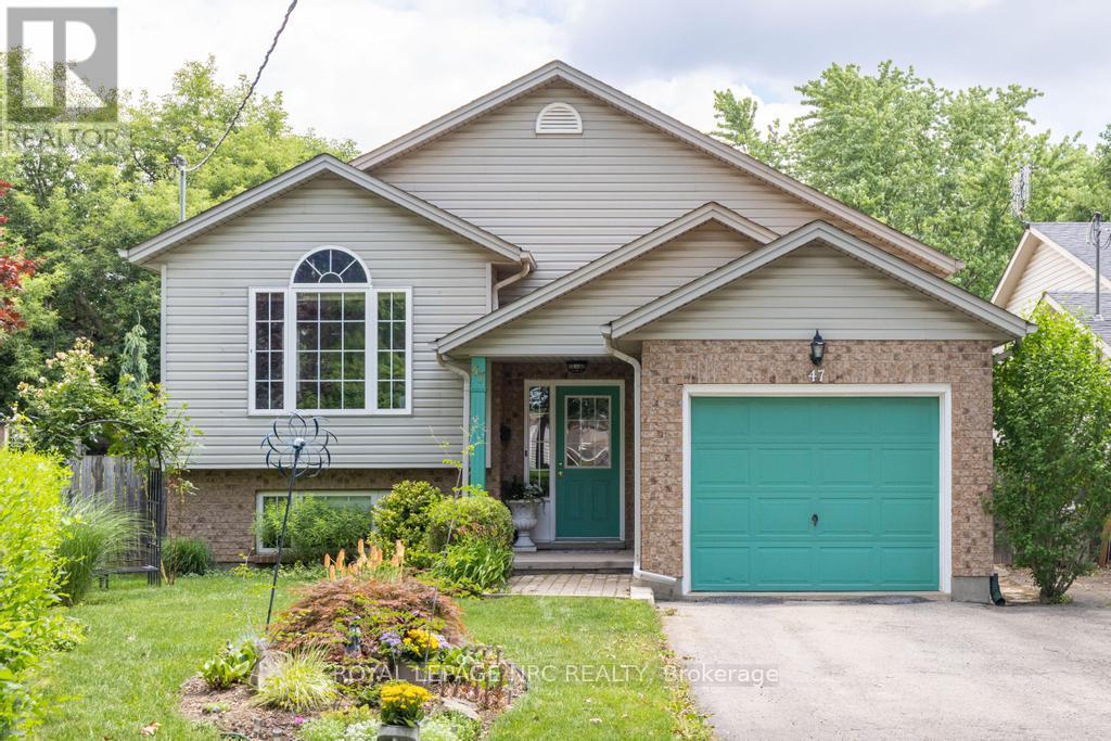 












47 ADMIRAL ROAD

,
St. Catharines (Secord Woods),




Ontario
L2P1G7

