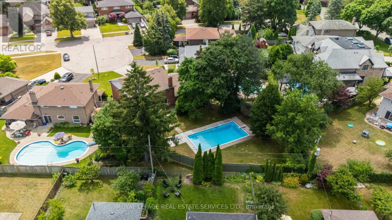 












3 ASHMILL COURT

,
Toronto,




Ontario
M9A4T7

