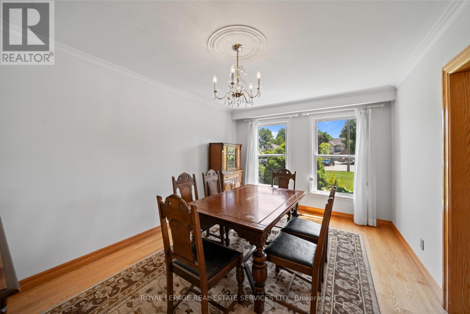












3 ASHMILL COURT

,
Toronto,




Ontario
M9A4T7

