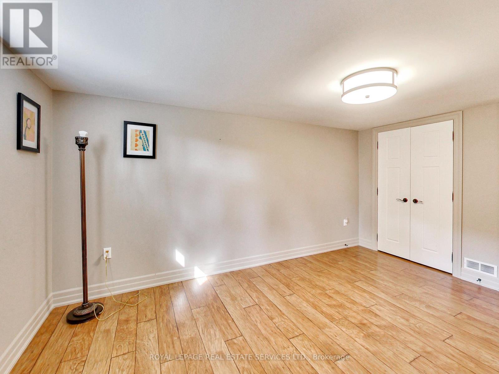 












LOWER - 51 NORSEMAN STREET

,
Toronto,




Ontario
M8Z2P7

