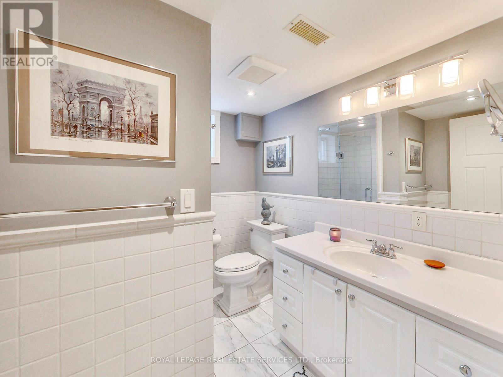 












LOWER - 51 NORSEMAN STREET

,
Toronto,




Ontario
M8Z2P7


