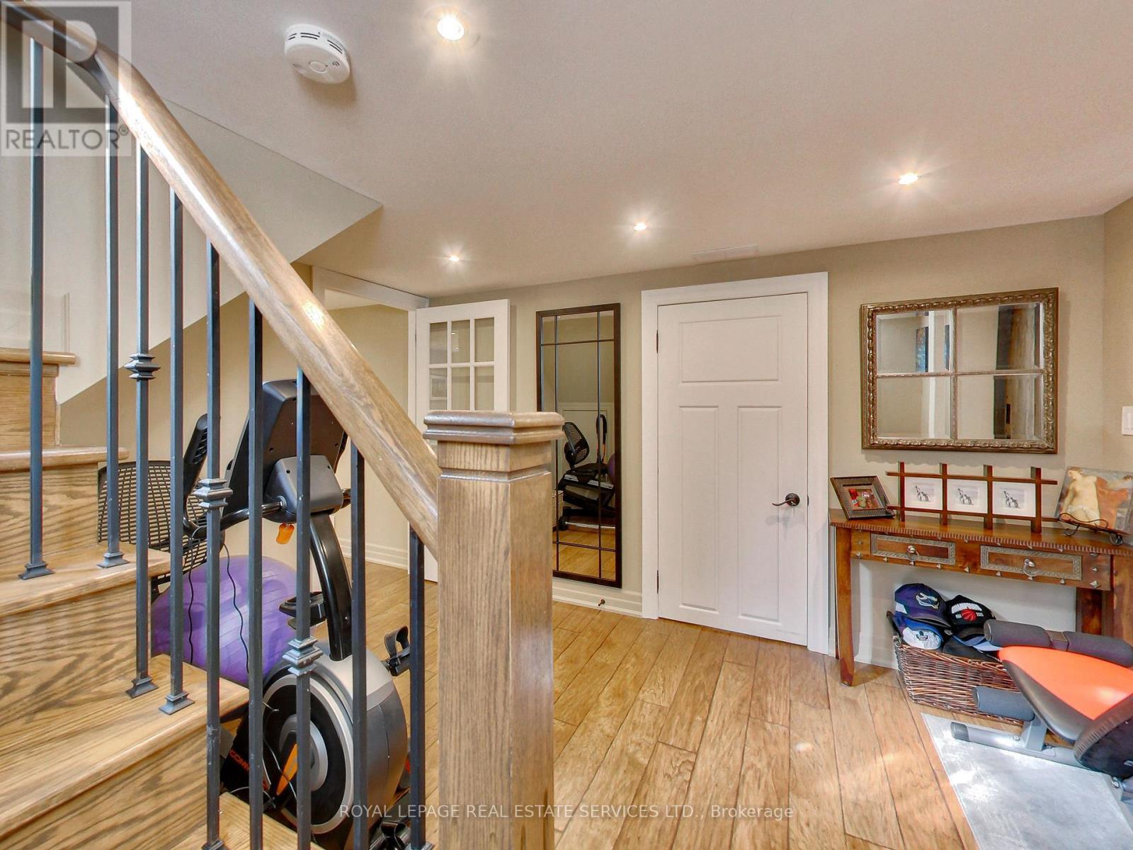 












LOWER - 51 NORSEMAN STREET

,
Toronto,




Ontario
M8Z2P7

