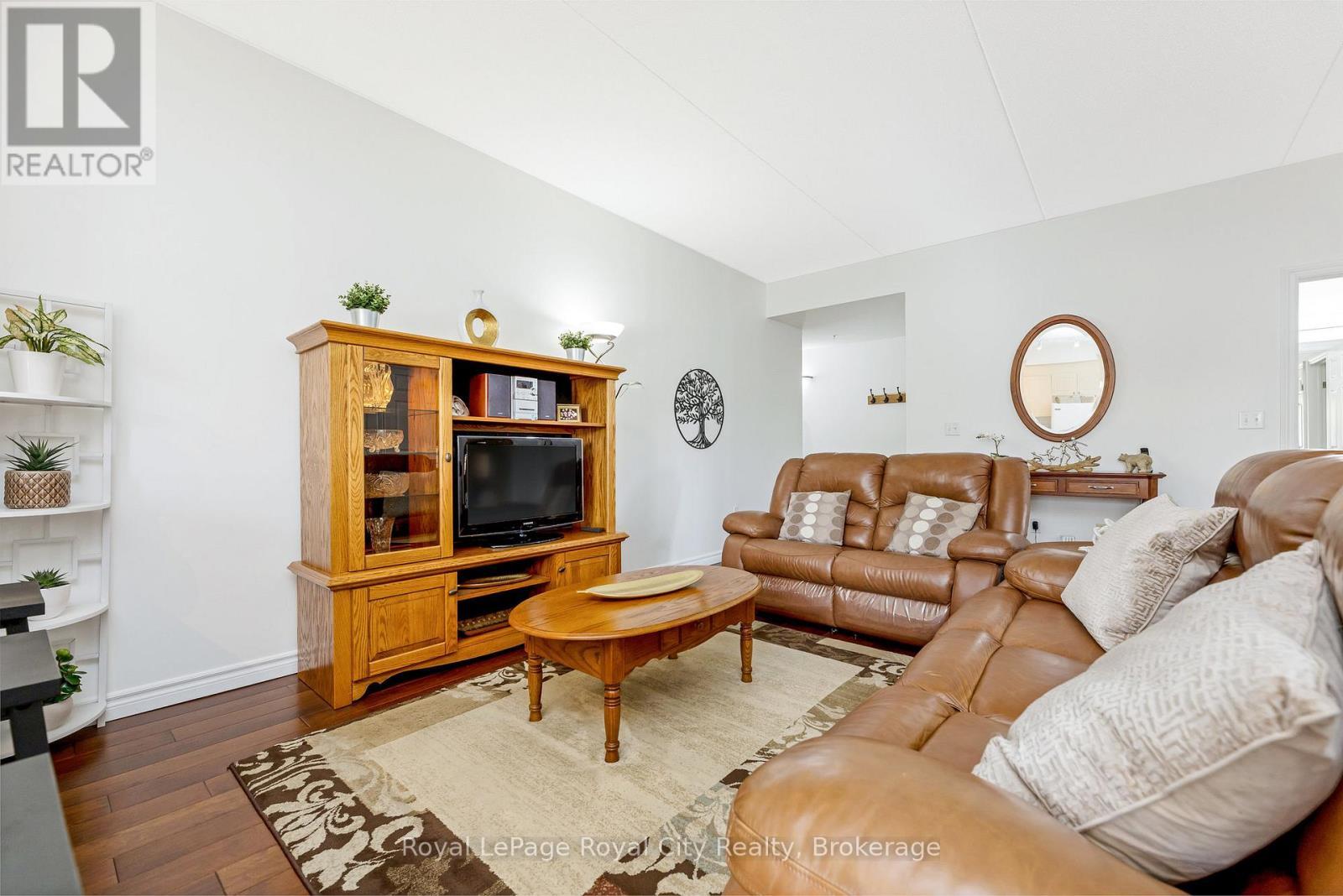 












111 - 415 GRANGE ROAD

,
Guelph (Grange Road),




Ontario
N1E0C4

