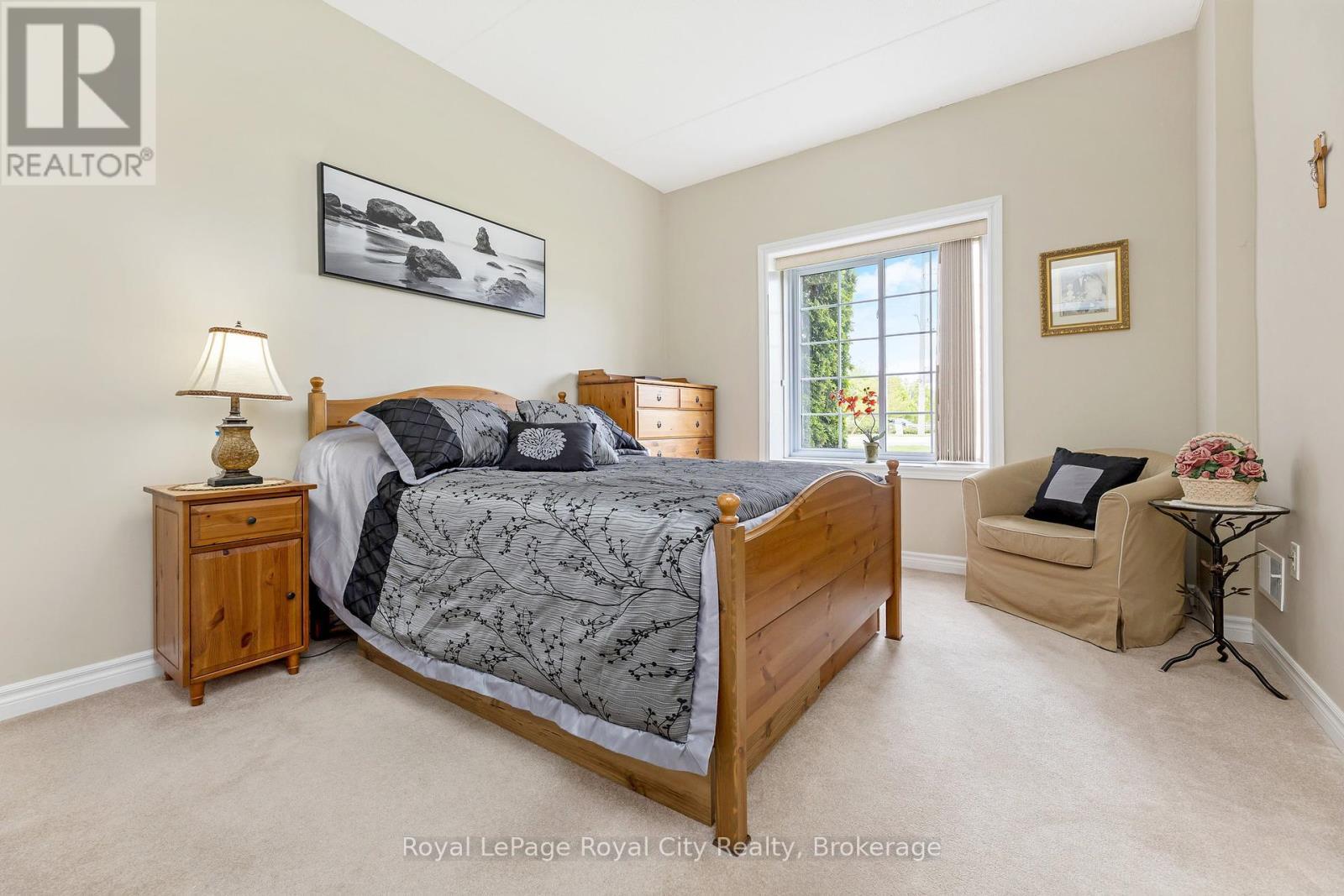 












111 - 415 GRANGE ROAD

,
Guelph (Grange Road),




Ontario
N1E0C4


