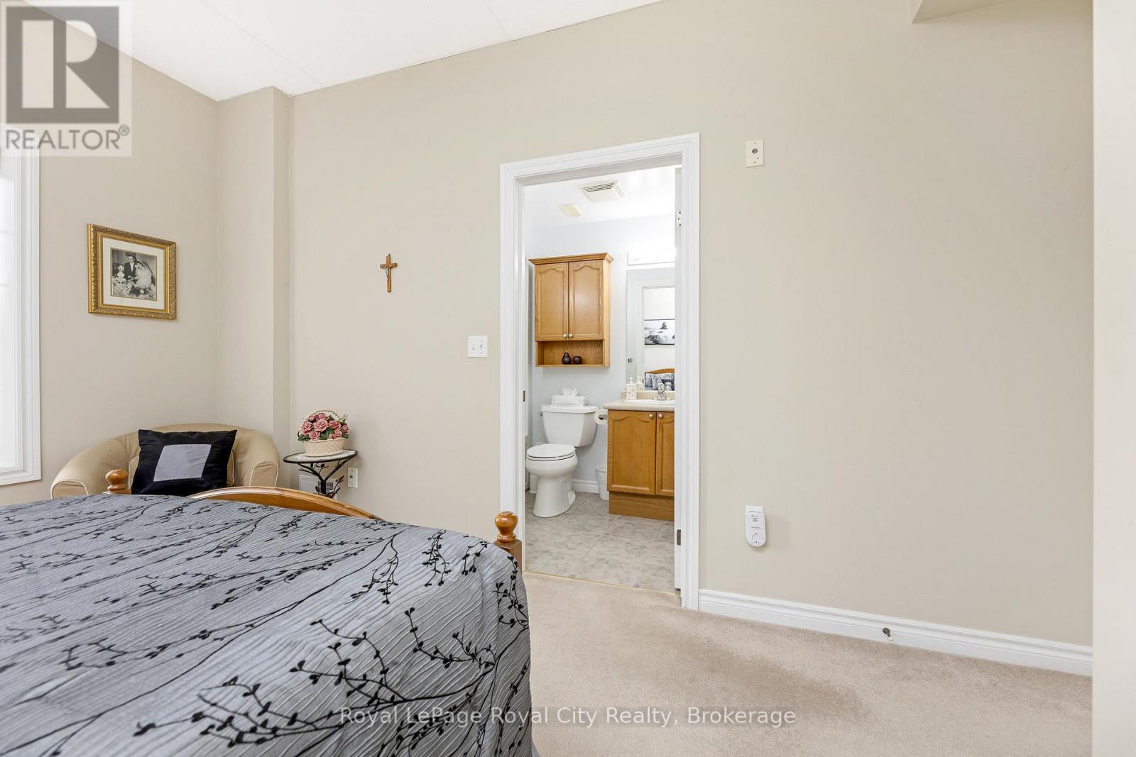 












111 - 415 GRANGE ROAD

,
Guelph (Grange Road),




Ontario
N1E0C4

