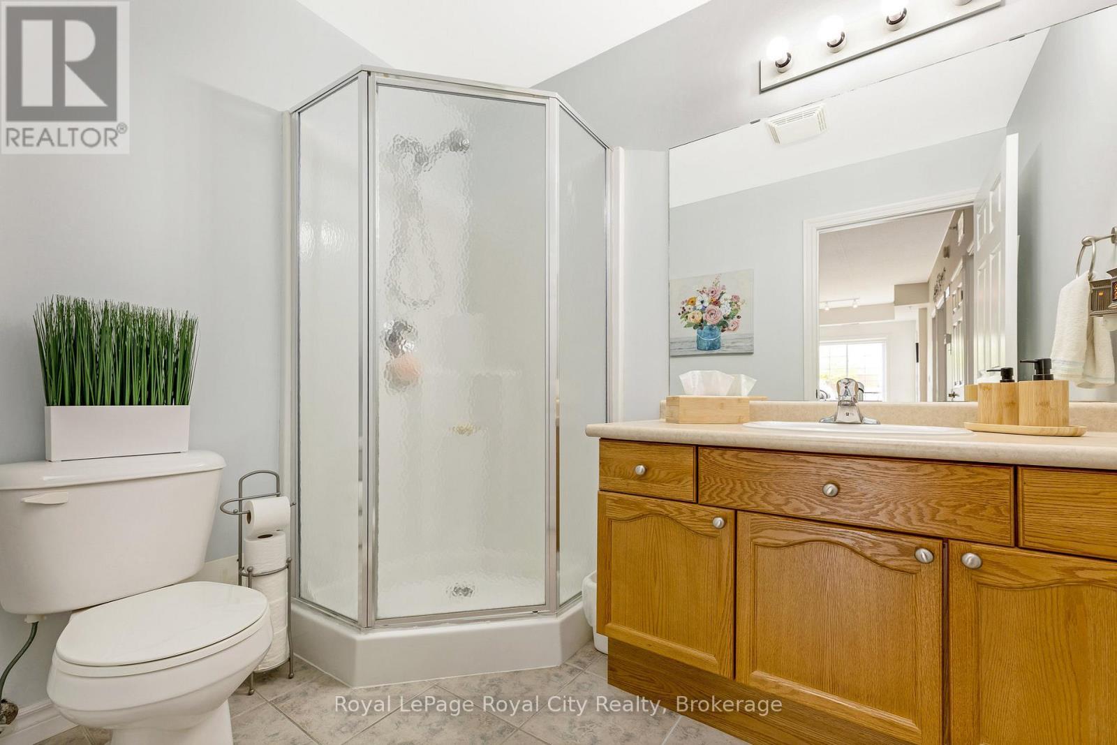 












111 - 415 GRANGE ROAD

,
Guelph (Grange Road),




Ontario
N1E0C4

