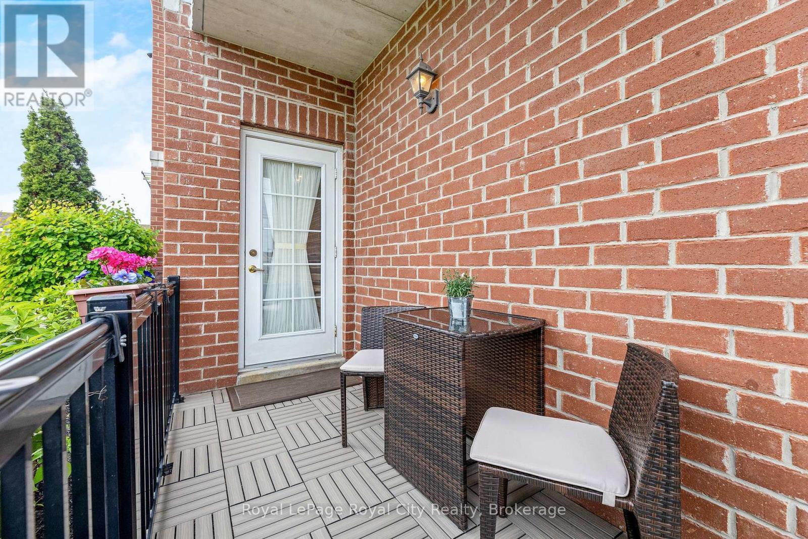 












111 - 415 GRANGE ROAD

,
Guelph (Grange Road),




Ontario
N1E0C4

