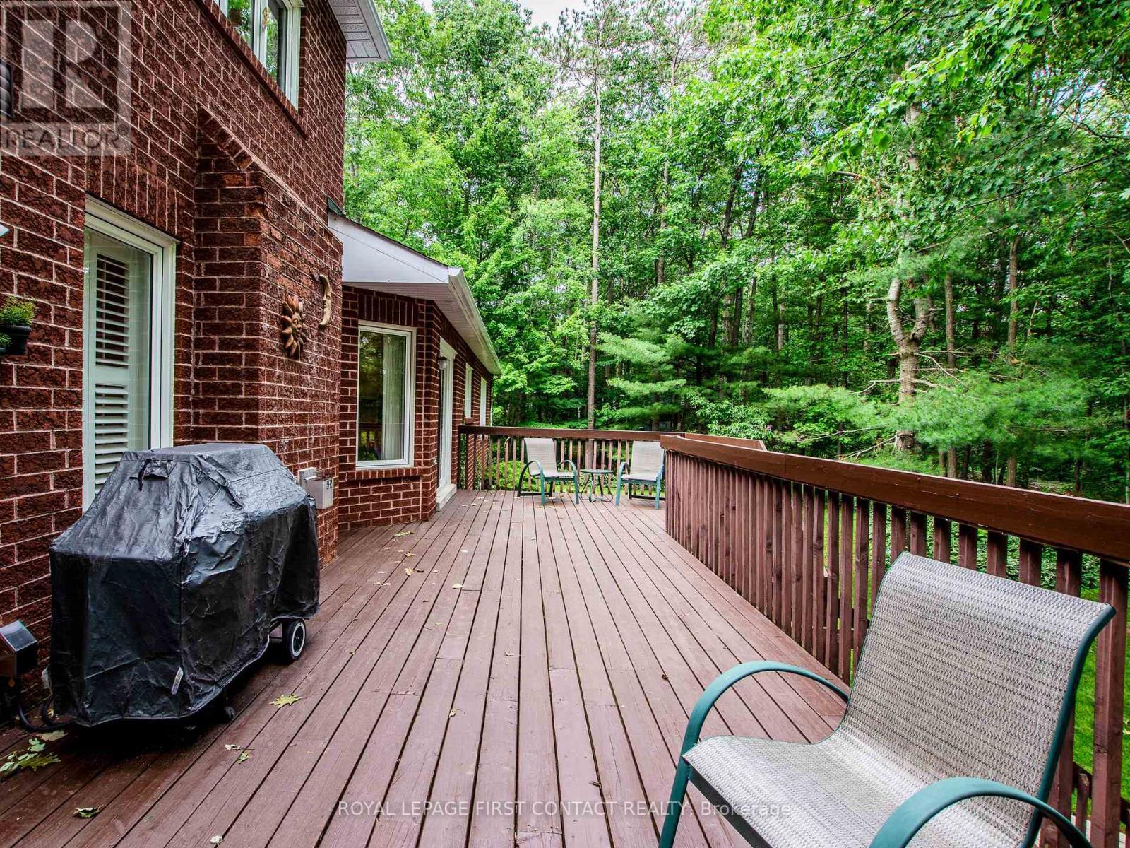 












68 ALANA DRIVE

,
Springwater,




Ontario
L9X0S1

