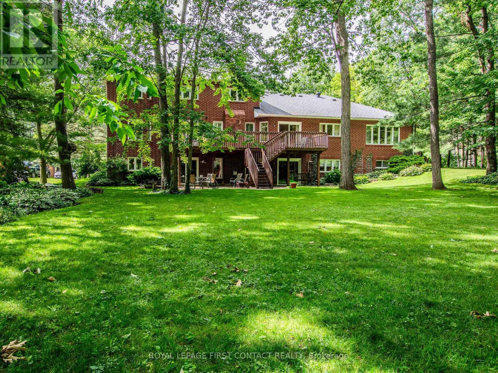 












68 ALANA DRIVE

,
Springwater,




Ontario
L9X0S1

