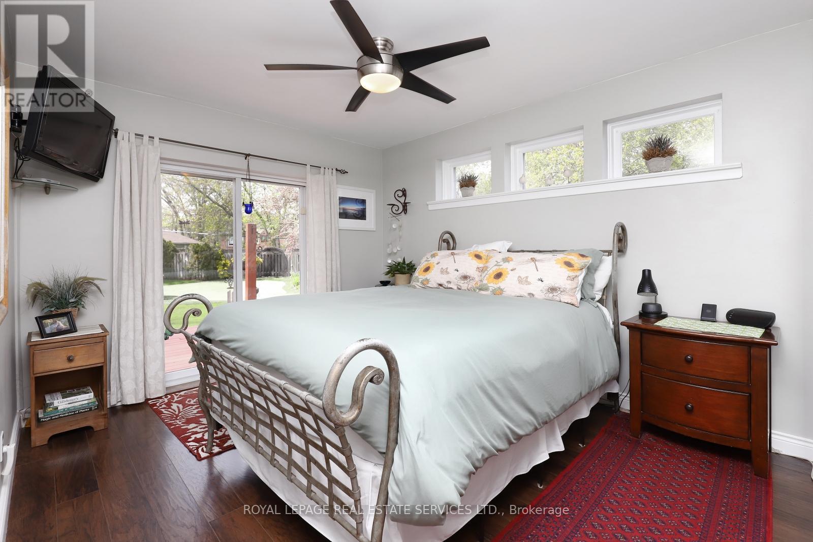 












167 OLIVER PLACE

,
Oakville,




Ontario
L6H1K9

