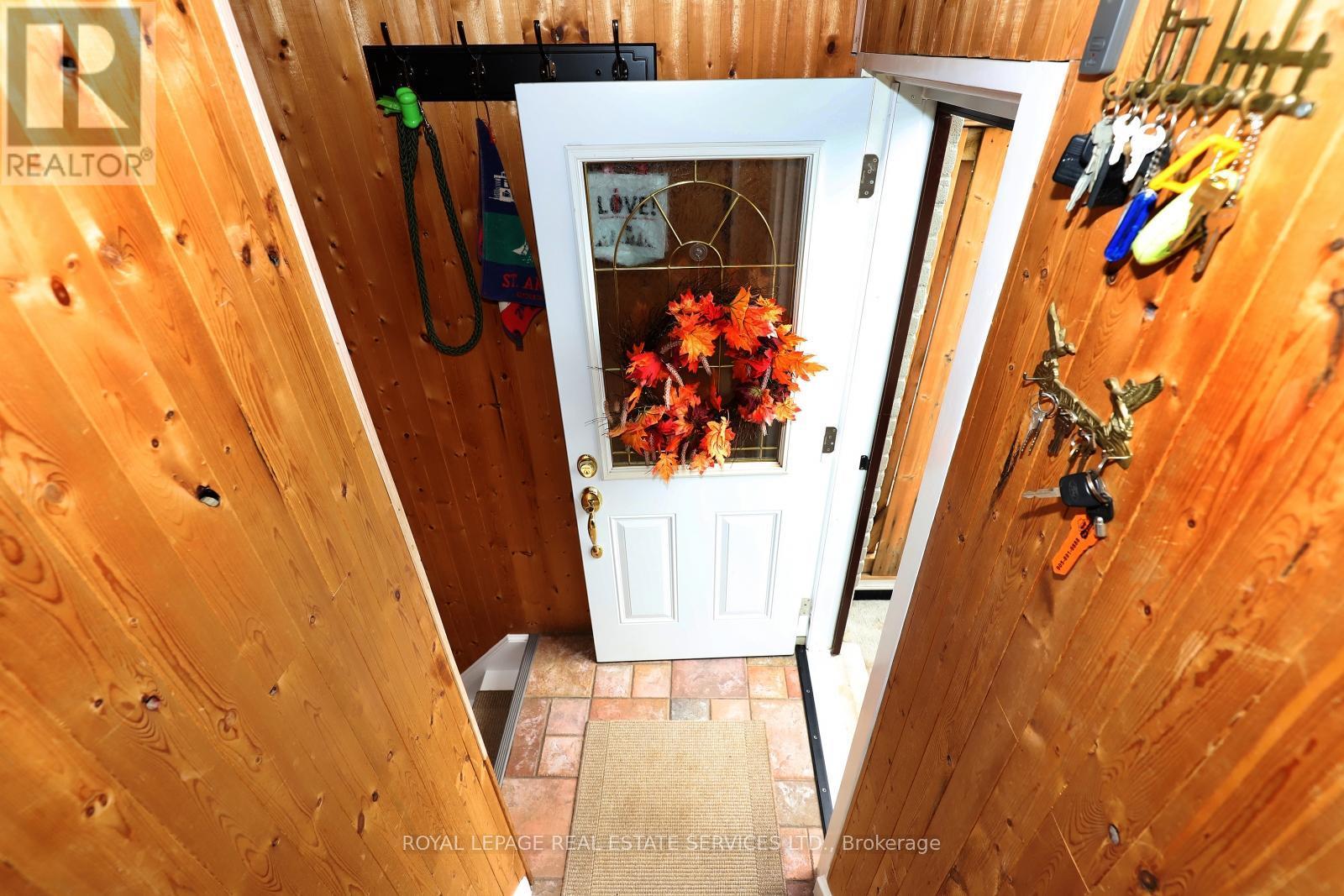 












167 OLIVER PLACE

,
Oakville,




Ontario
L6H1K9

