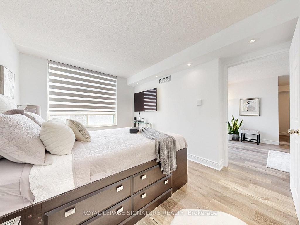 









265


Enfield

Place, 1501,
Mississauga,




ON
L5B 3Y7

