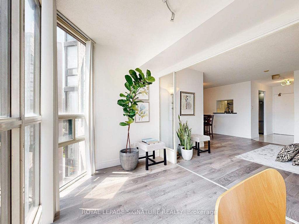 









265


Enfield

Place, 1501,
Mississauga,




ON
L5B 3Y7

