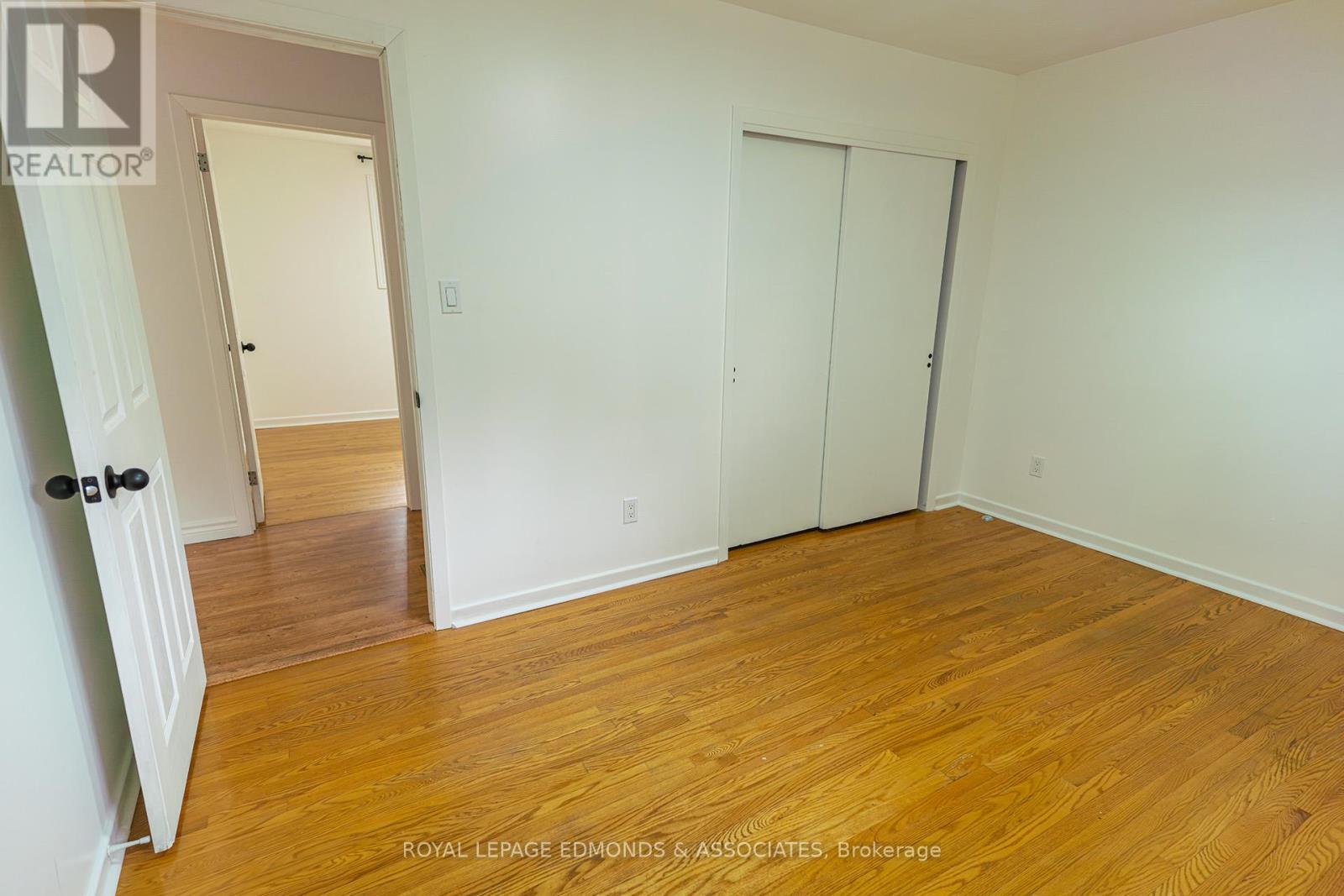 












540 ESTHER STREET

,
Pembroke,




Ontario
K8A3E9

