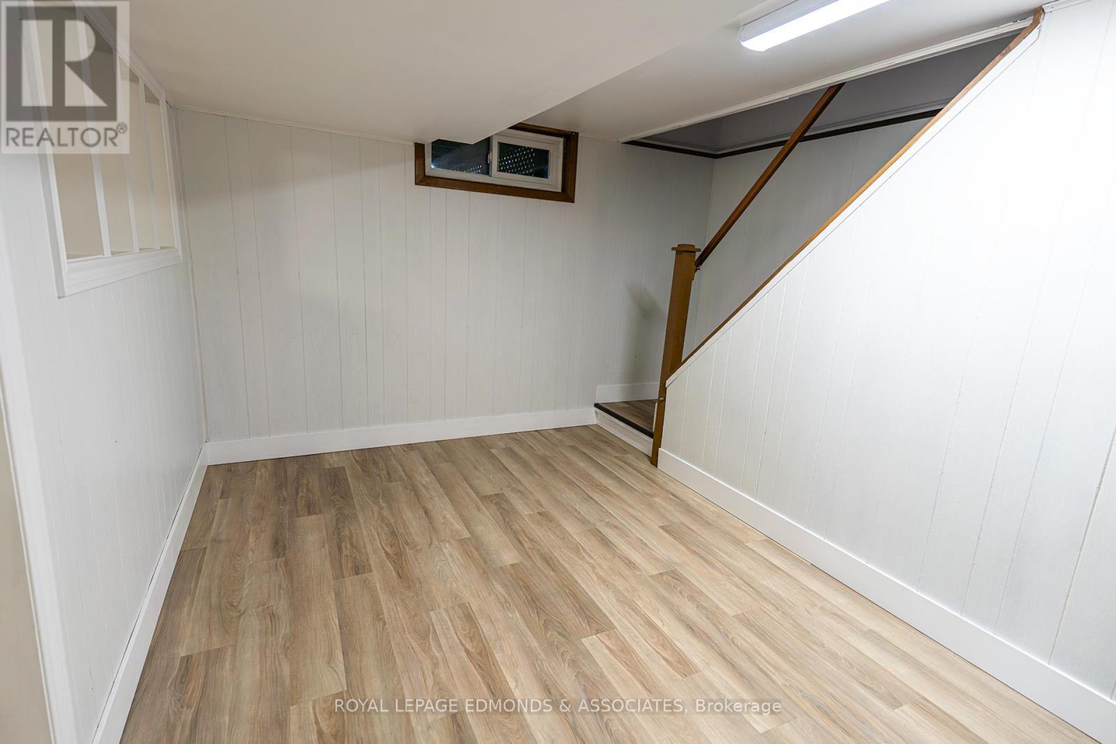












540 ESTHER STREET

,
Pembroke,




Ontario
K8A3E9

