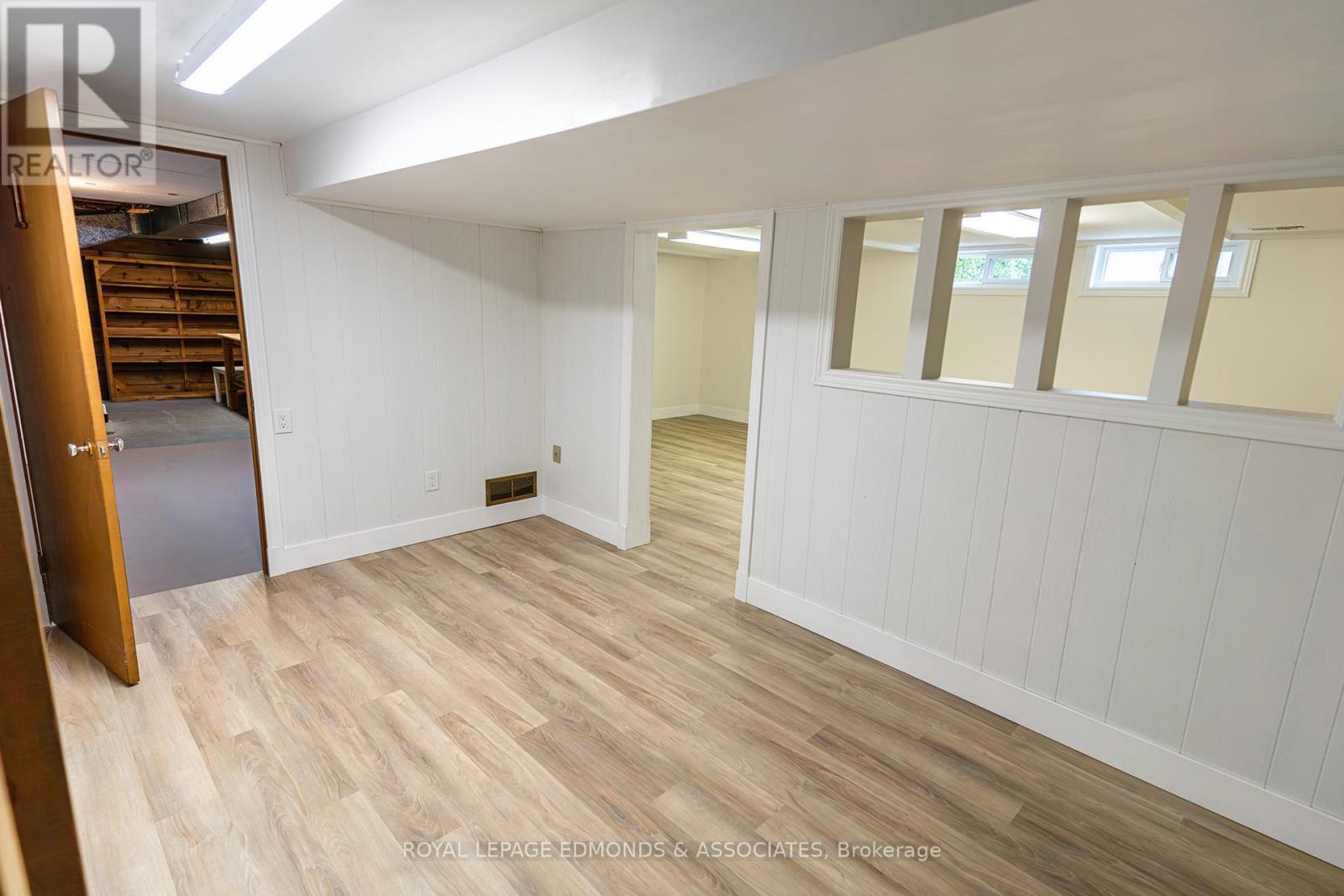 












540 ESTHER STREET

,
Pembroke,




Ontario
K8A3E9


