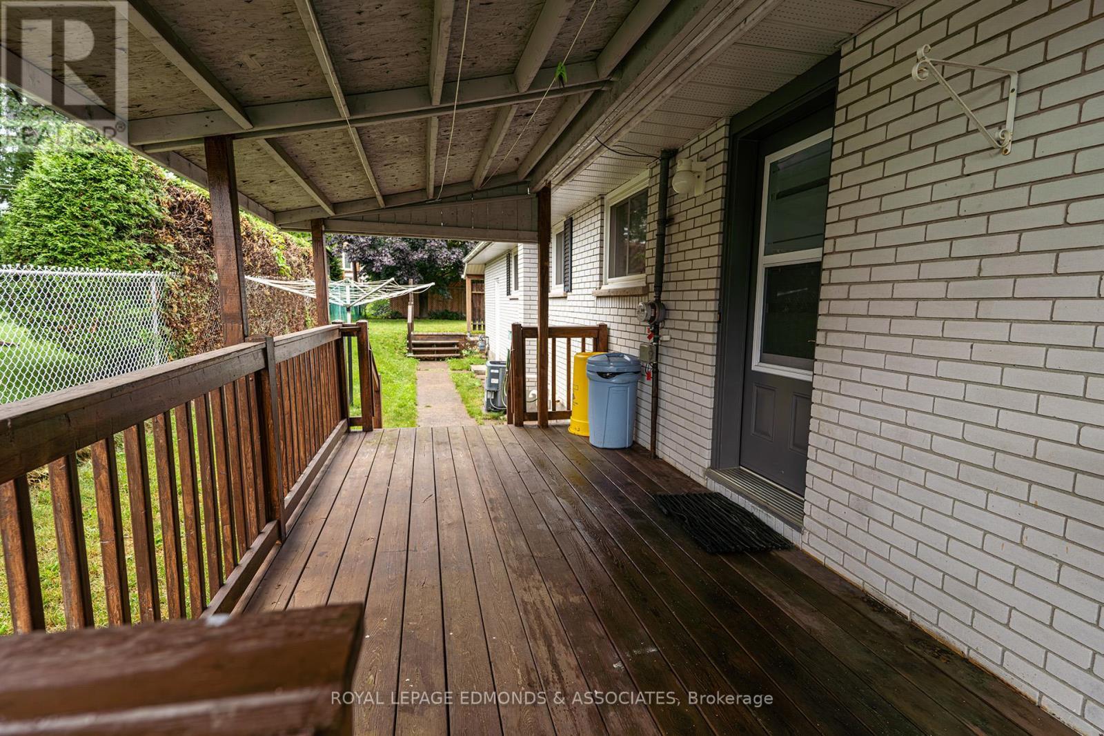 












540 ESTHER STREET

,
Pembroke,




Ontario
K8A3E9

