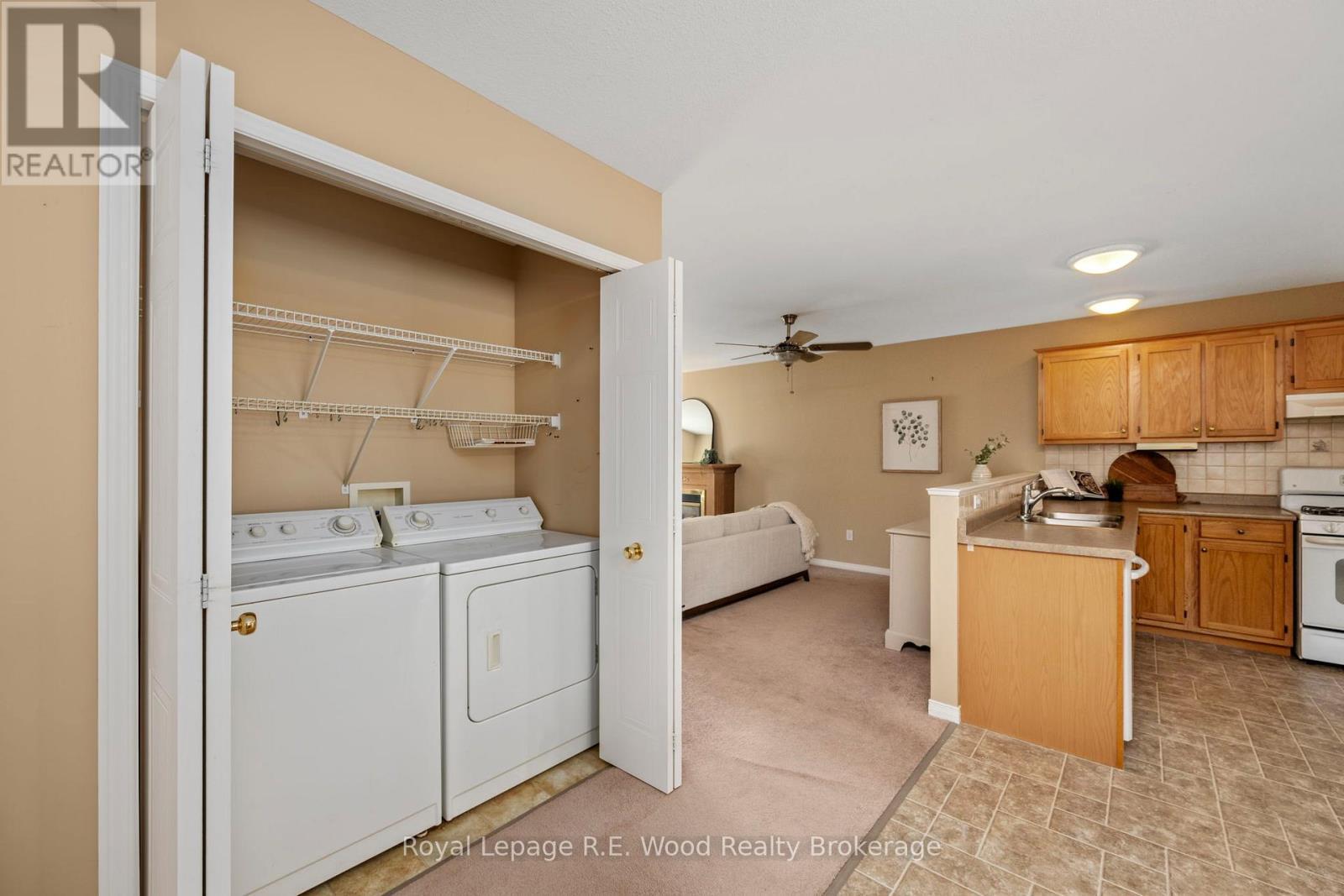 












9 ALEXANDER DRIVE

,
Aylmer,




Ontario
N5H3G4

