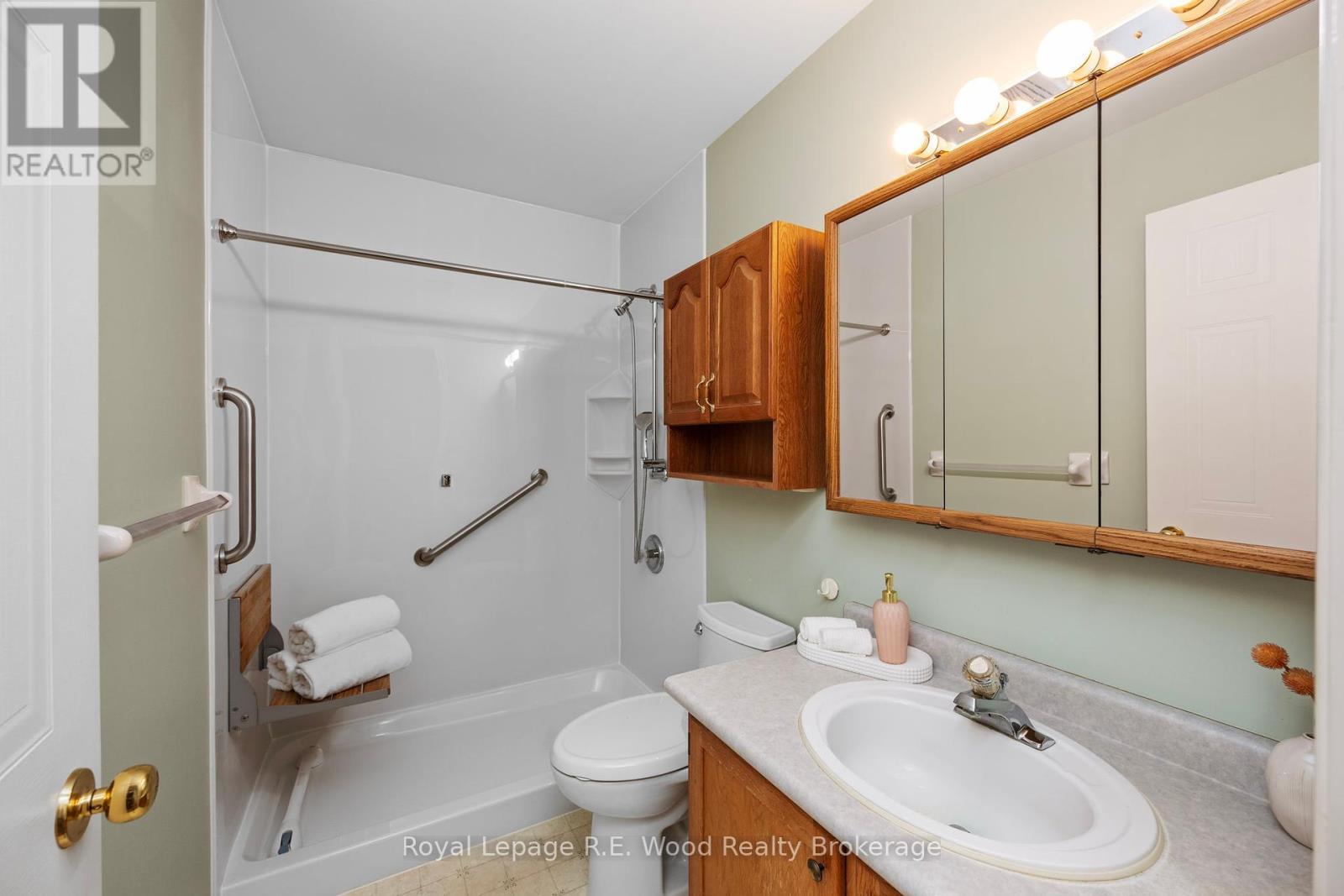 












9 ALEXANDER DRIVE

,
Aylmer,




Ontario
N5H3G4

