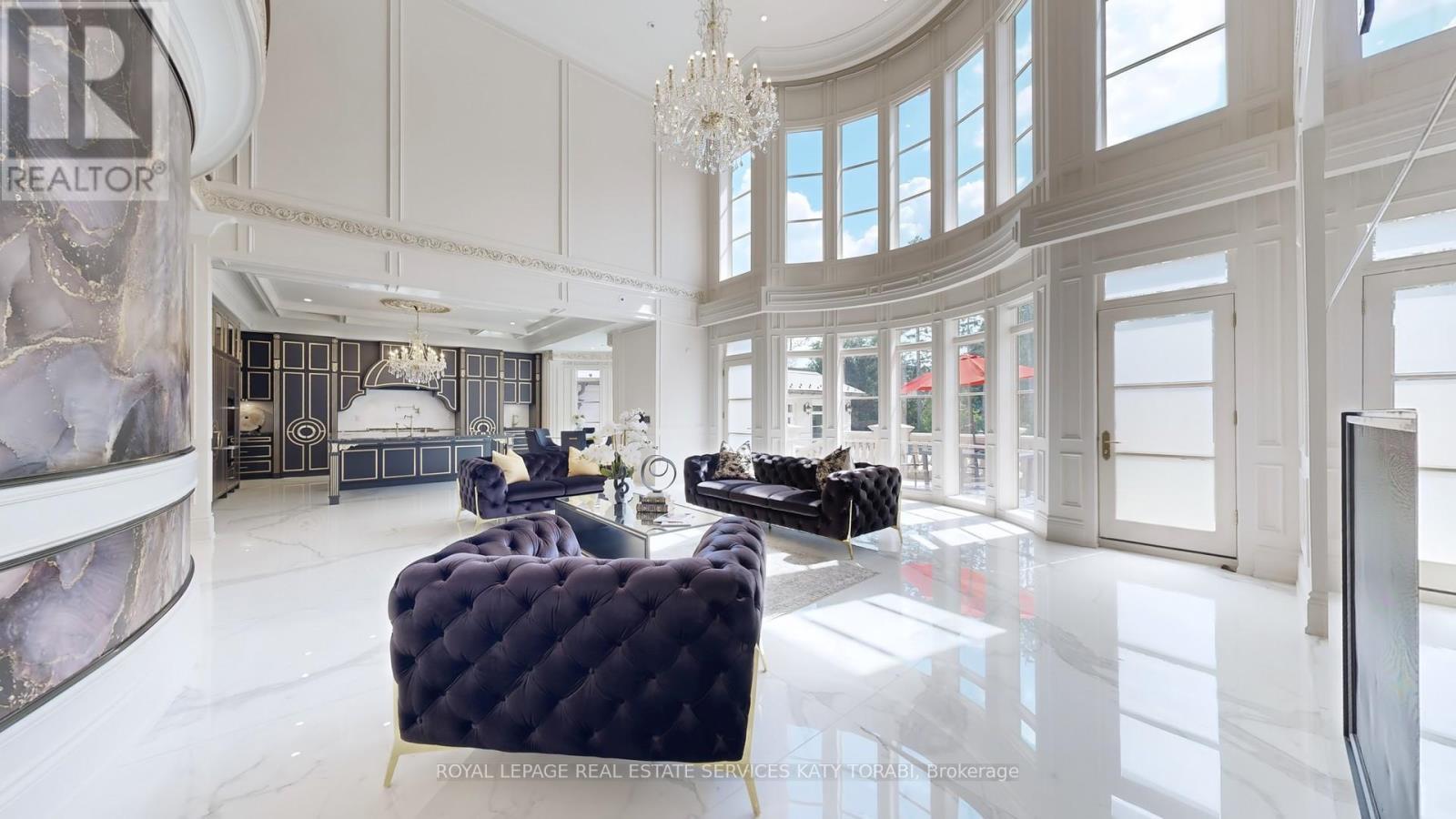 












8 HIGH POINT ROAD

,
Toronto,




Ontario
M3B2A4

