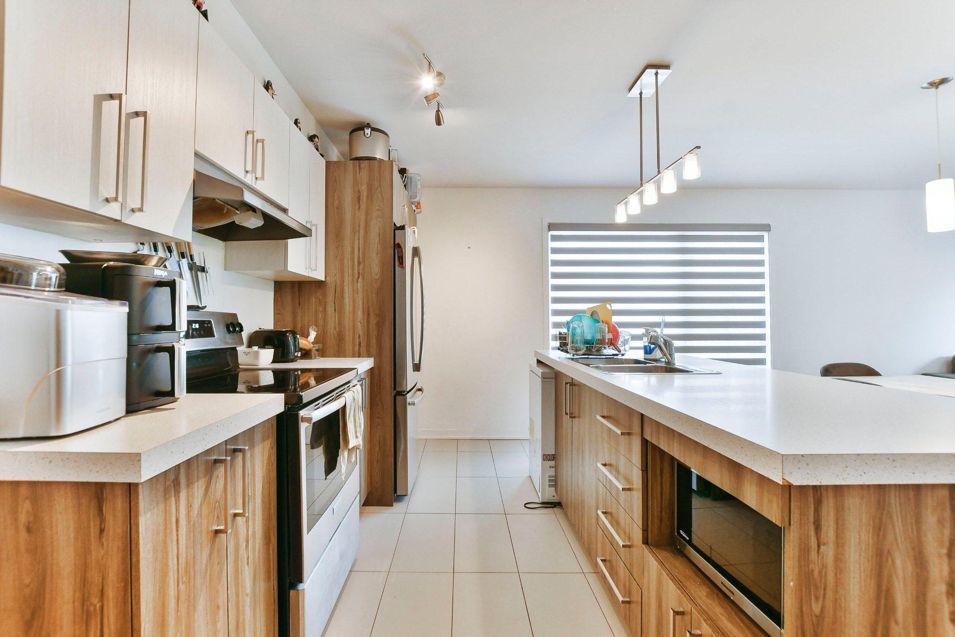 









199

 - 207


Boul. de Terrebonne

,
Terrebonne (Terrebonne),




QC
J6W6H7


