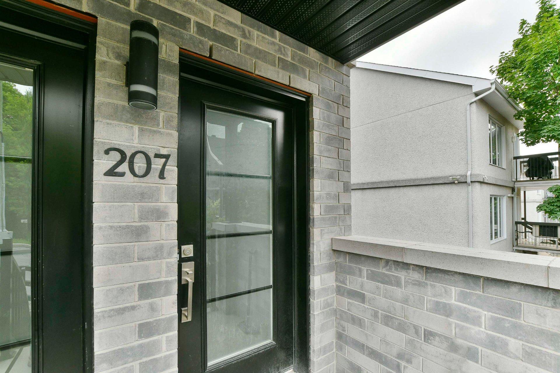 









199

 - 207


Boul. de Terrebonne

,
Terrebonne (Terrebonne),




QC
J6W6H7

