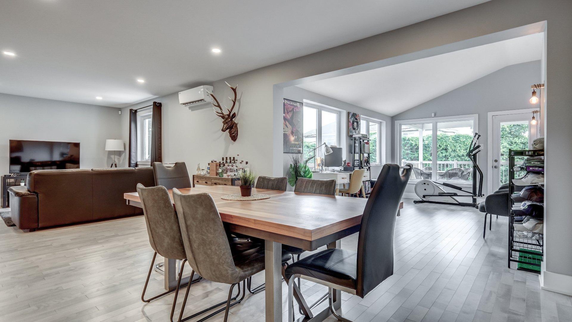 









222


Rue Blain

, 201,
Mont-Saint-Hilaire,




QC
J3H3B3

