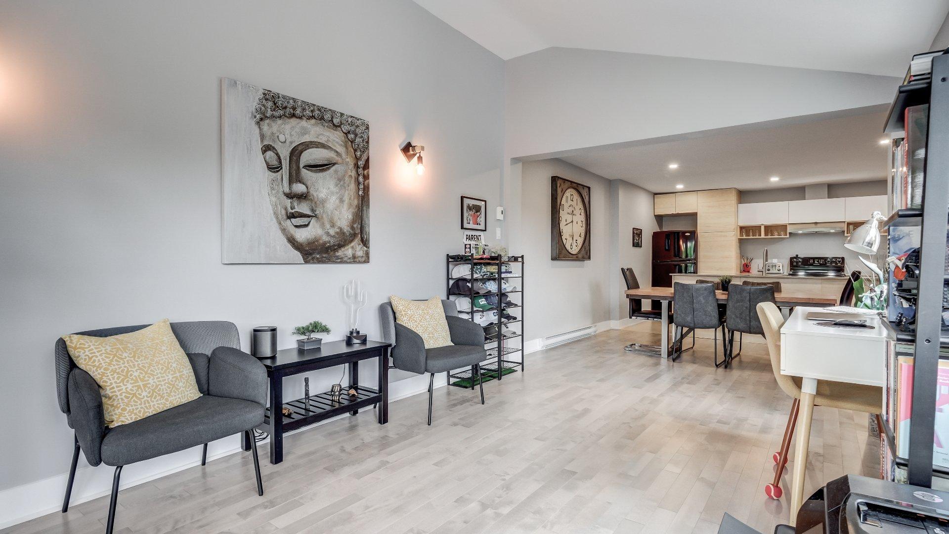 









222


Rue Blain

, 201,
Mont-Saint-Hilaire,




QC
J3H3B3

