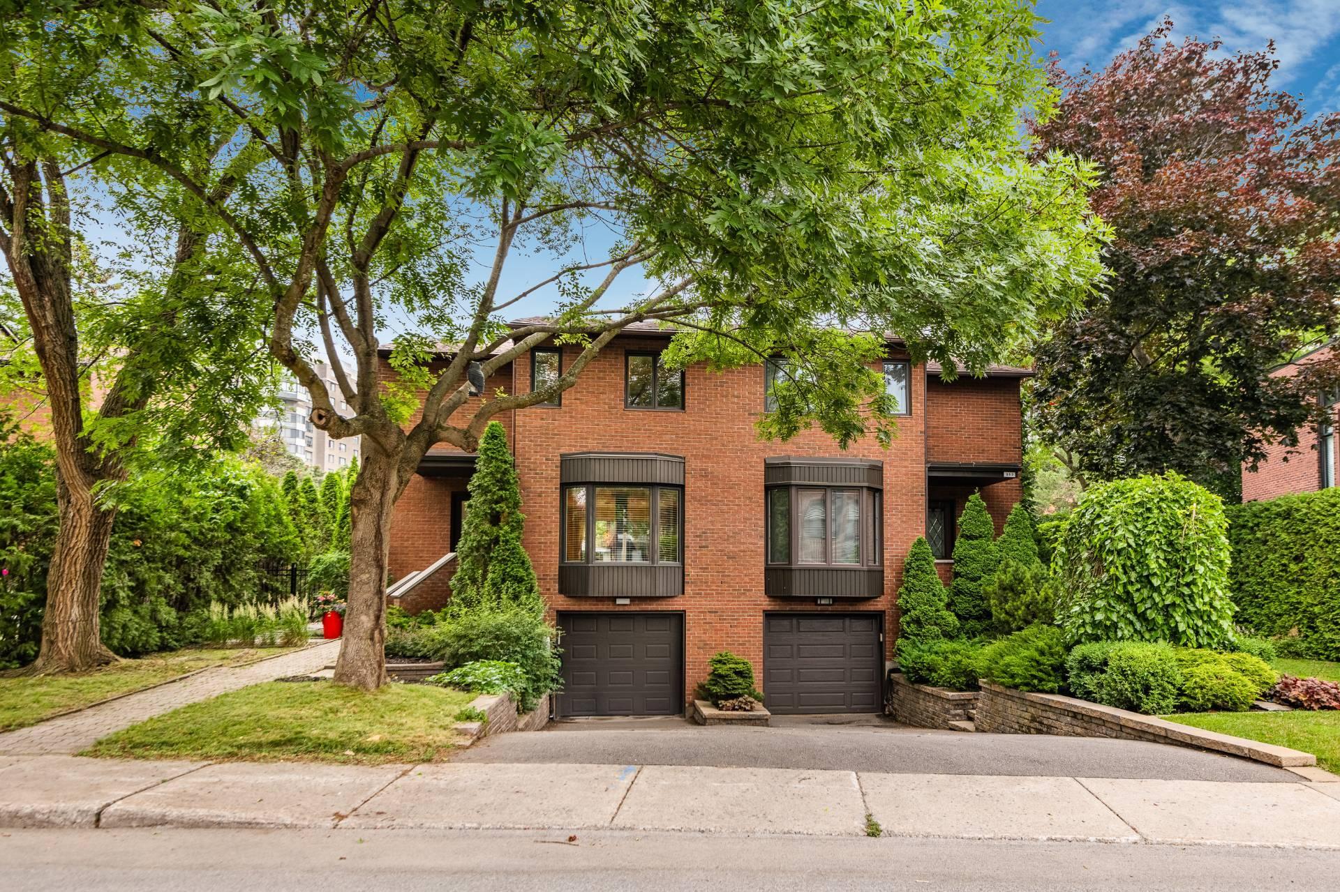 









355


Rue Corot

,
Montréal (Verdun/Île-des-Soeurs),




QC
H3E1K8

