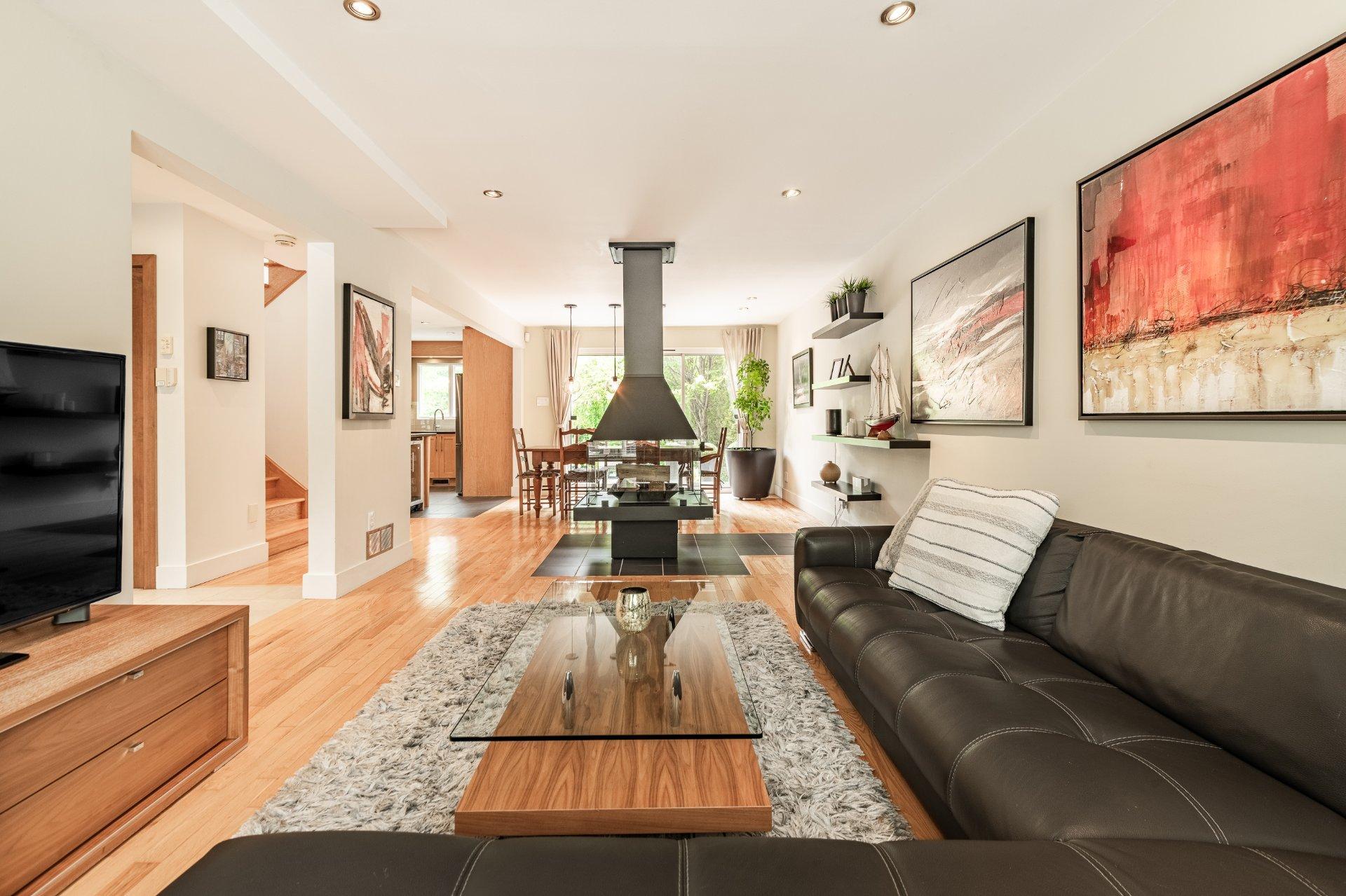 









355


Rue Corot

,
Montréal (Verdun/Île-des-Soeurs),




QC
H3E1K8

