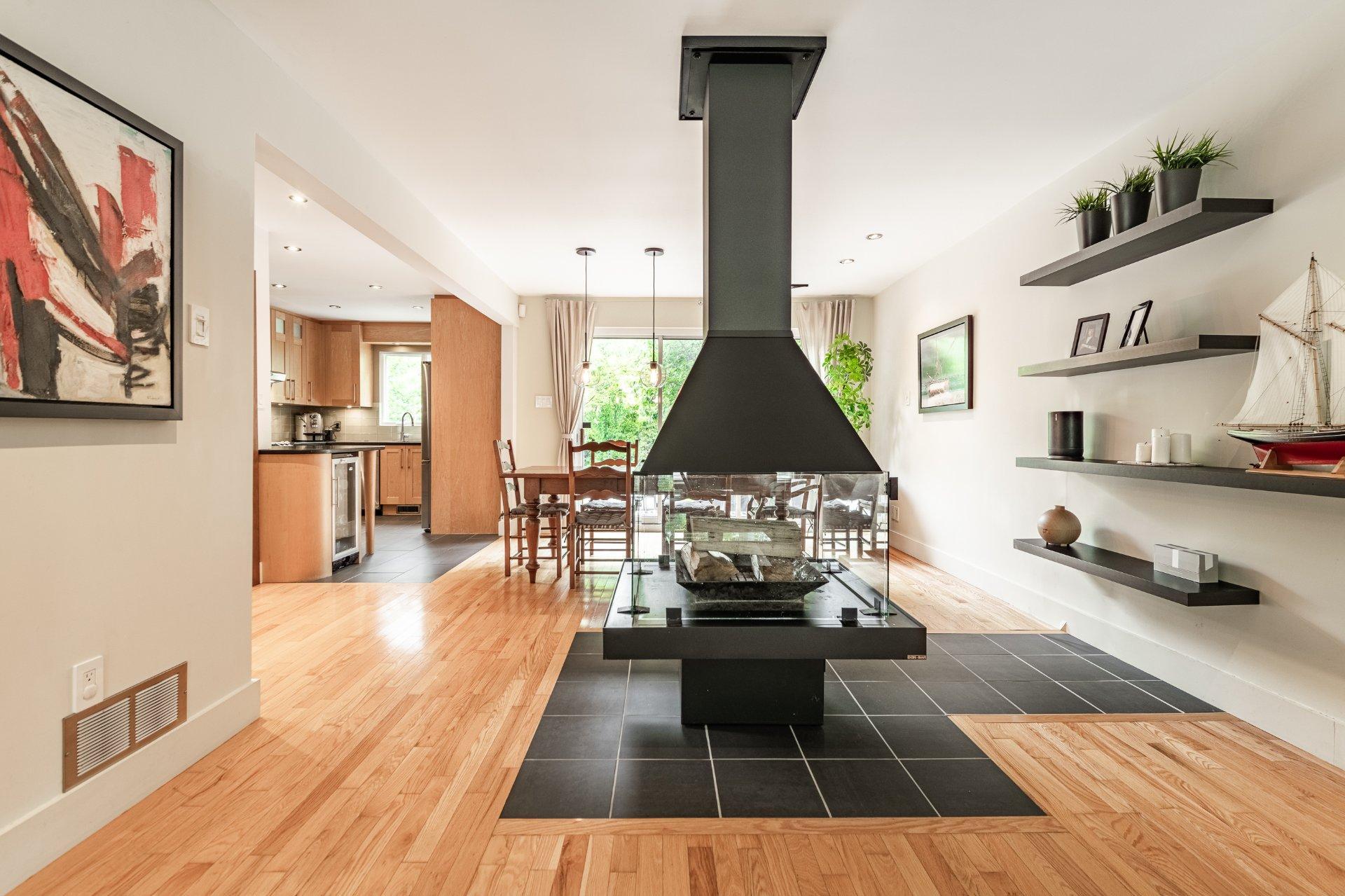 









355


Rue Corot

,
Montréal (Verdun/Île-des-Soeurs),




QC
H3E1K8

