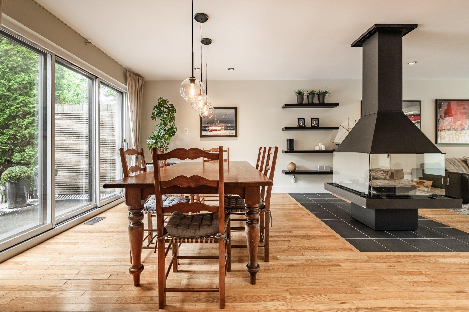









355


Rue Corot

,
Montréal (Verdun/Île-des-Soeurs),




QC
H3E1K8

