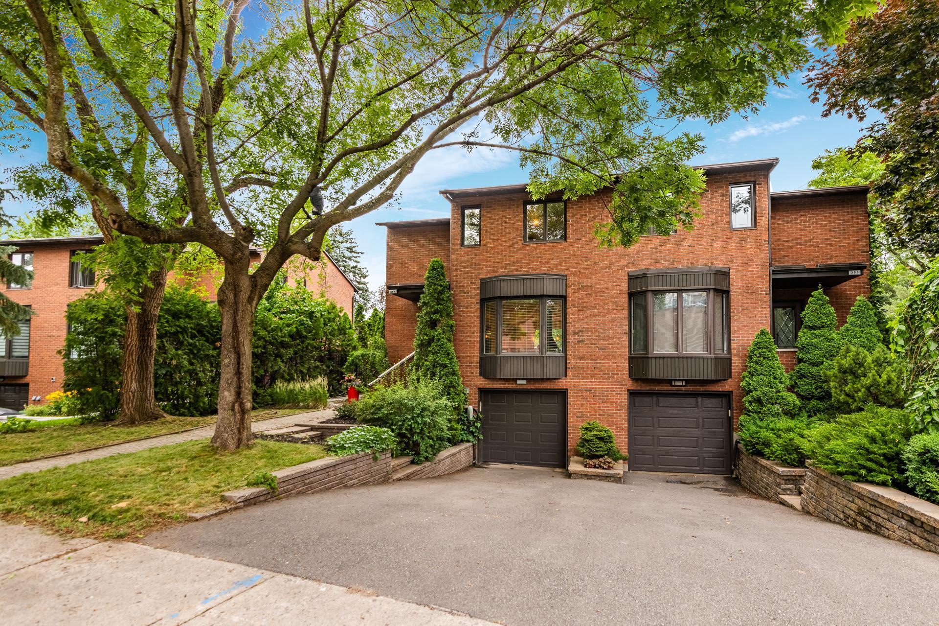 









355


Rue Corot

,
Montréal (Verdun/Île-des-Soeurs),




QC
H3E1K8

