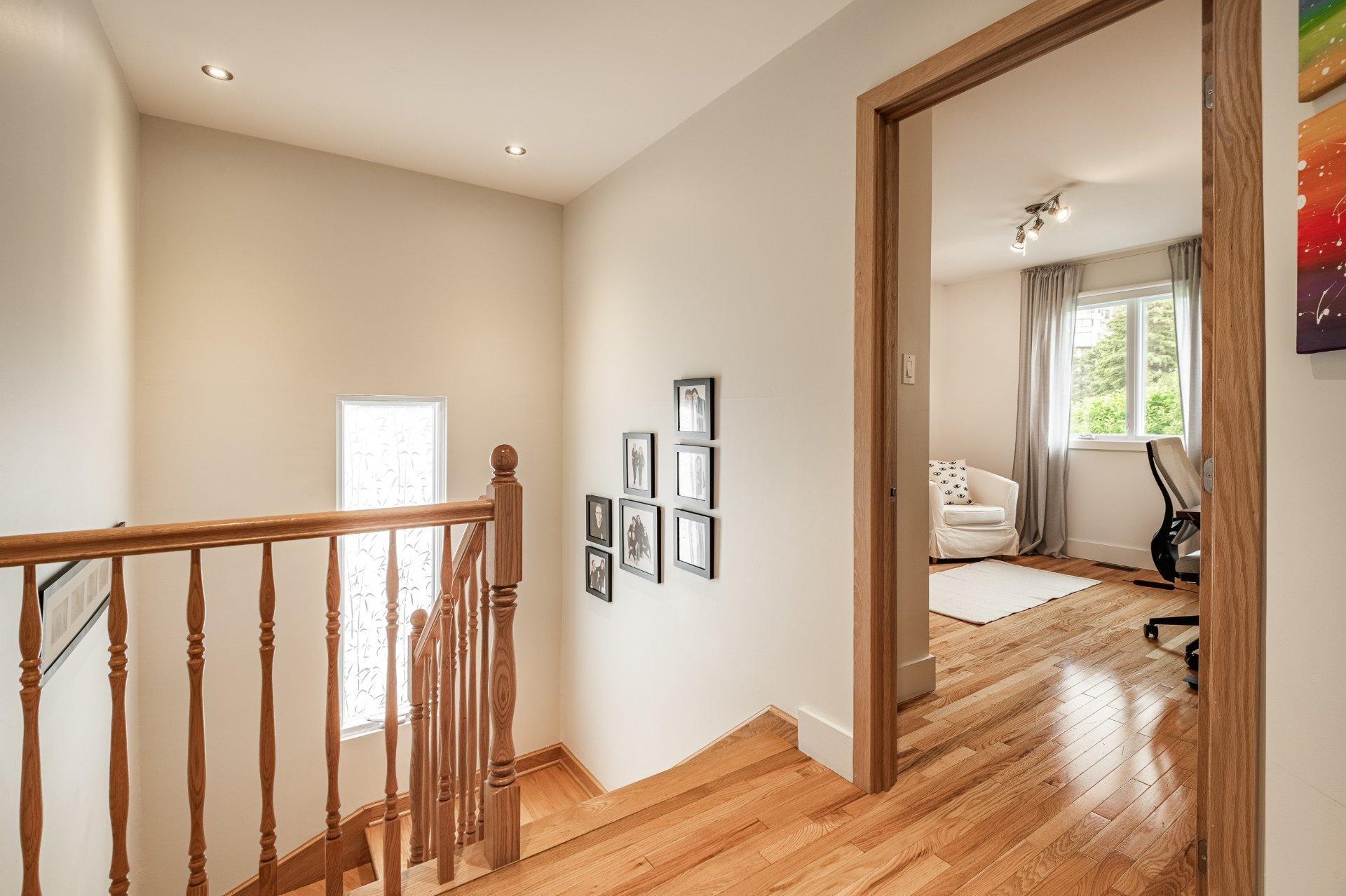 









355


Rue Corot

,
Montréal (Verdun/Île-des-Soeurs),




QC
H3E1K8


