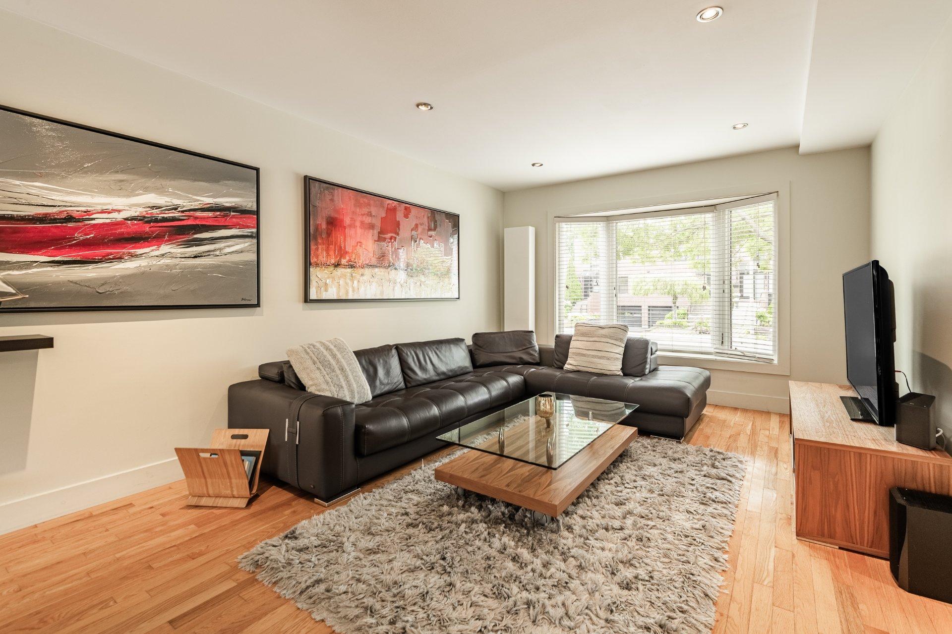 









355


Rue Corot

,
Montréal (Verdun/Île-des-Soeurs),




QC
H3E1K8

