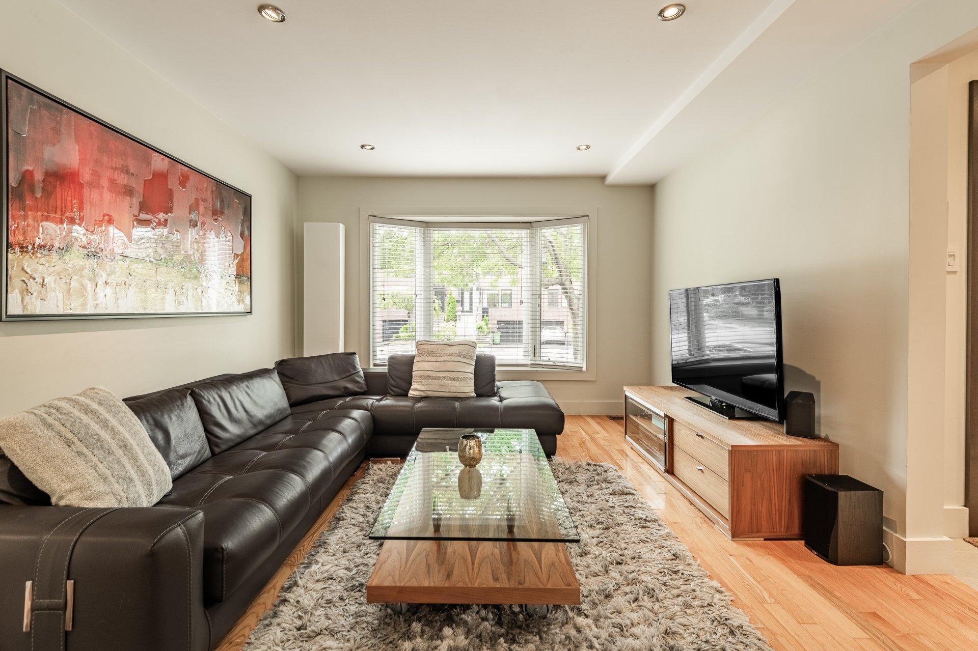 









355


Rue Corot

,
Montréal (Verdun/Île-des-Soeurs),




QC
H3E1K8

