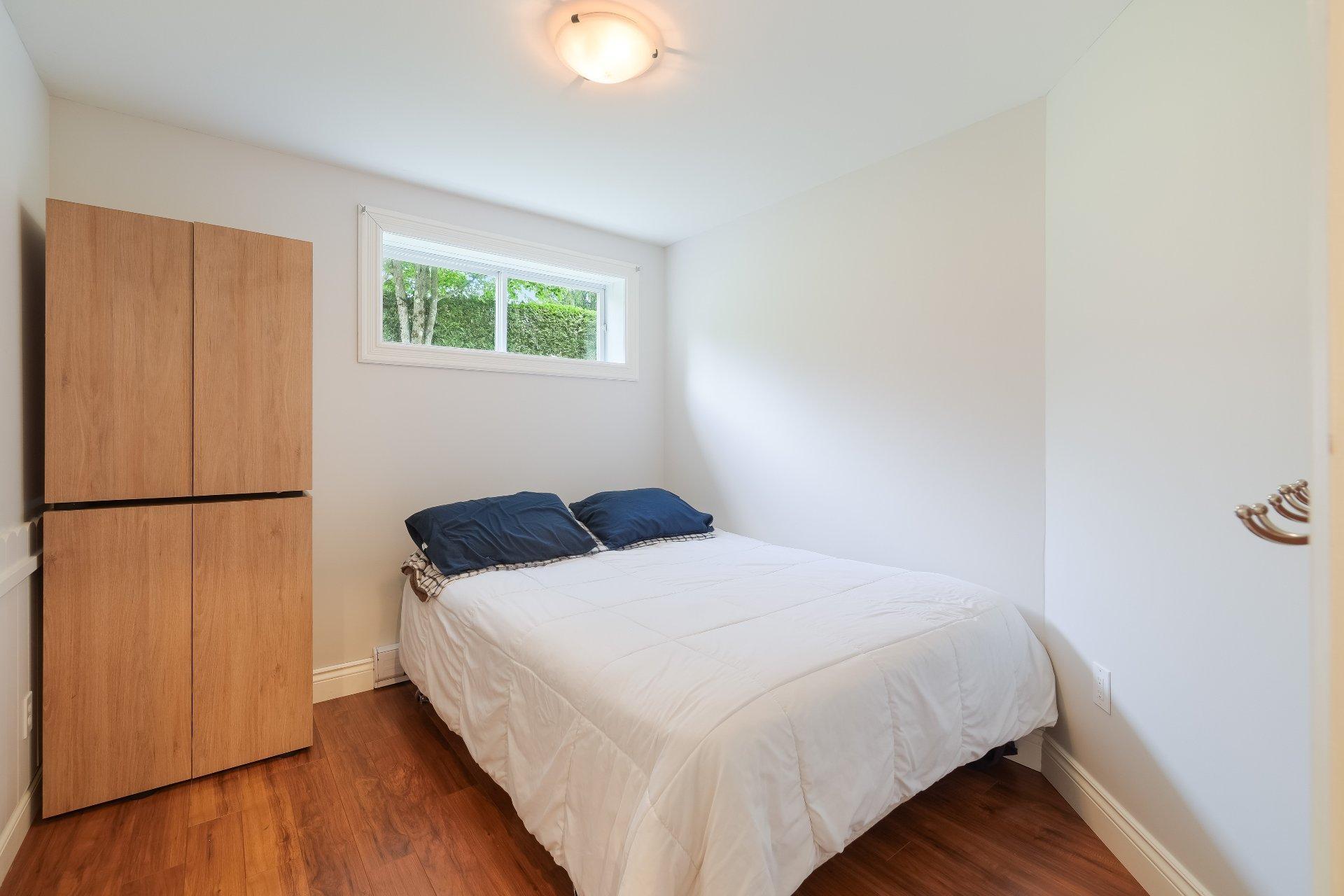 









3431


Rue Colombe

,
Sherbrooke (Brompton/Rock Forest/Saint-Élie/Deauville),




QC
J1N2Y6

