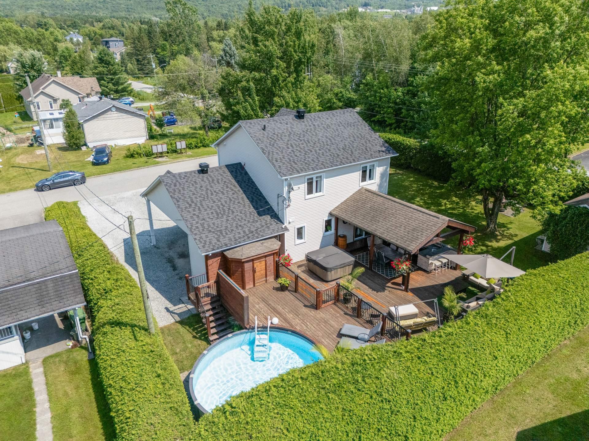 









3431


Rue Colombe

,
Sherbrooke (Brompton/Rock Forest/Saint-Élie/Deauville),




QC
J1N2Y6

