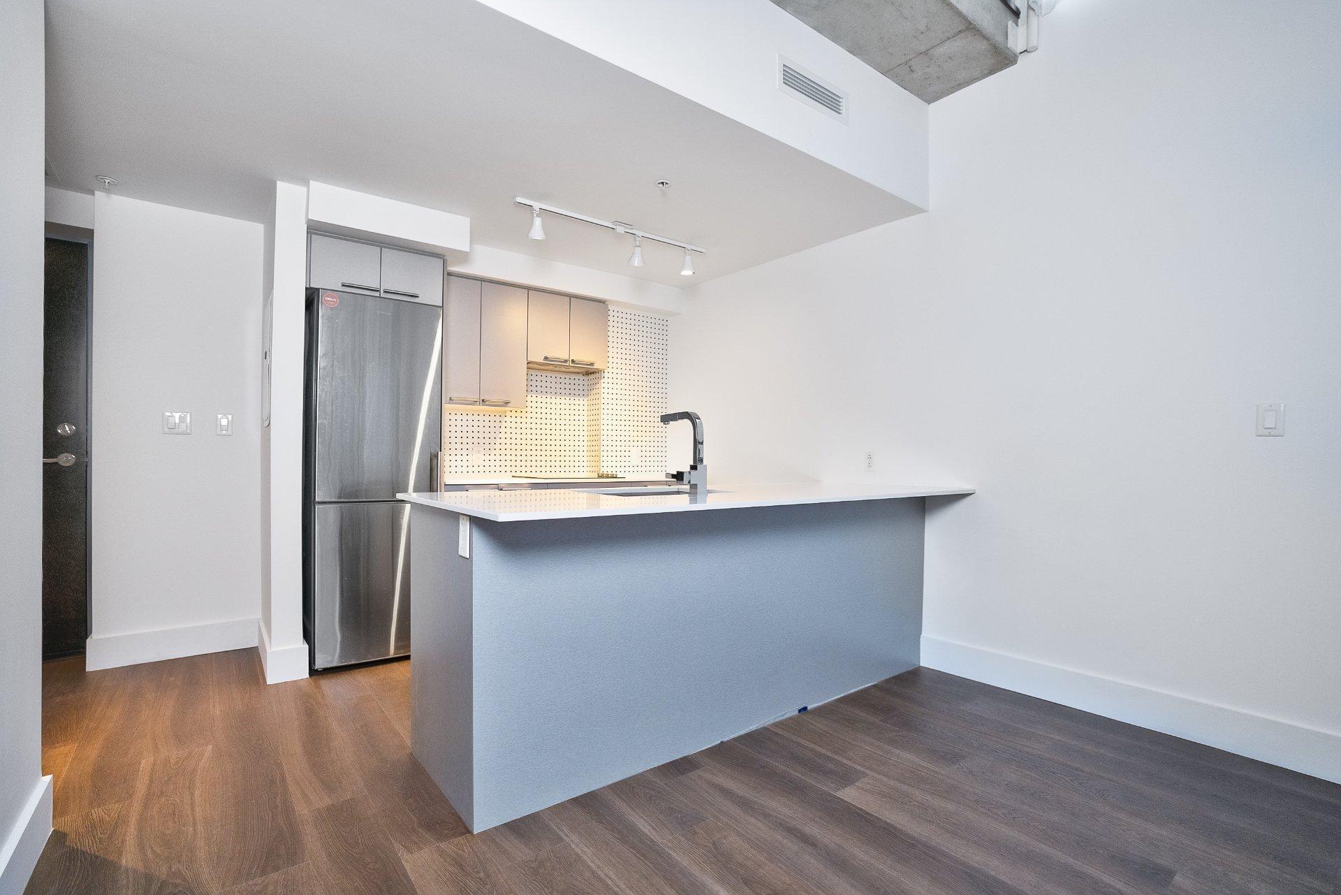 









405


Rue de la Concorde

, 315,
Montréal (Ville-Marie),




QC
H3A0H1

