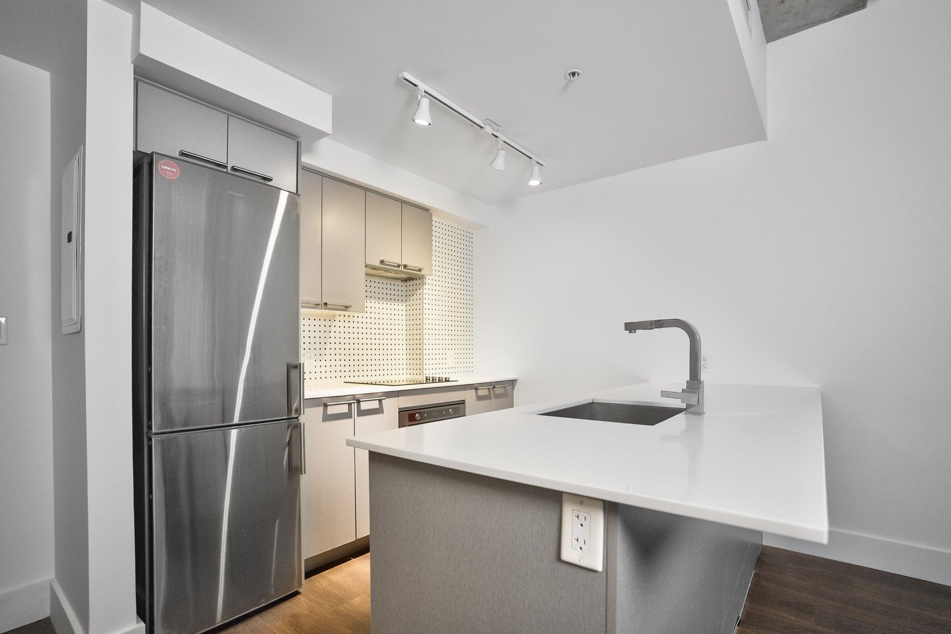 









405


Rue de la Concorde

, 315,
Montréal (Ville-Marie),




QC
H3A0H1

