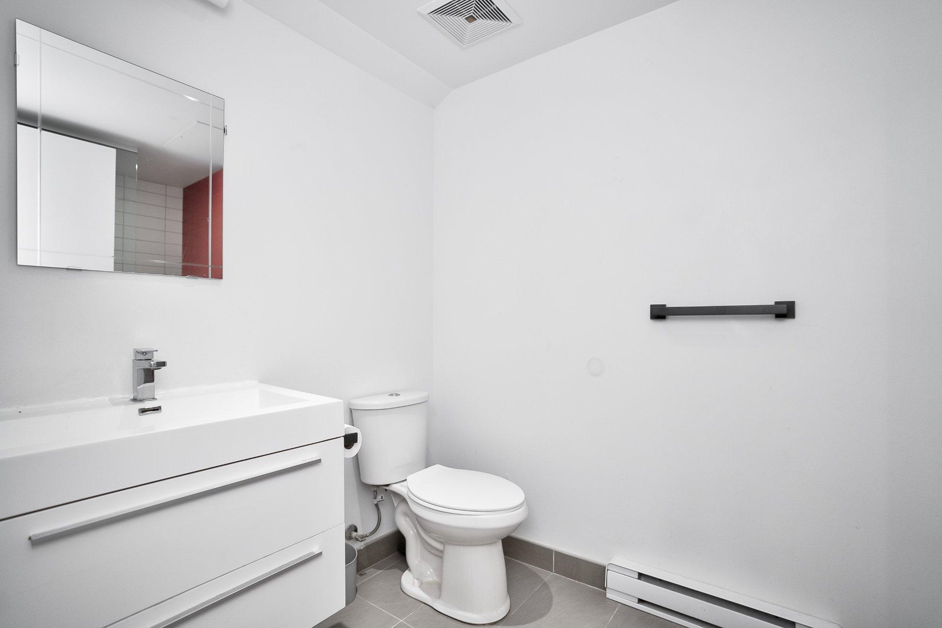 









405


Rue de la Concorde

, 315,
Montréal (Ville-Marie),




QC
H3A0H1


