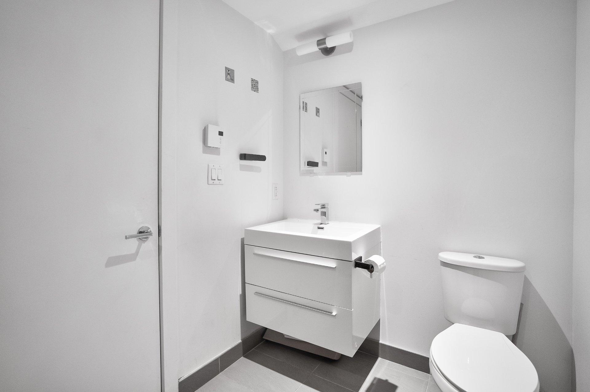 









405


Rue de la Concorde

, 315,
Montréal (Ville-Marie),




QC
H3A0H1

