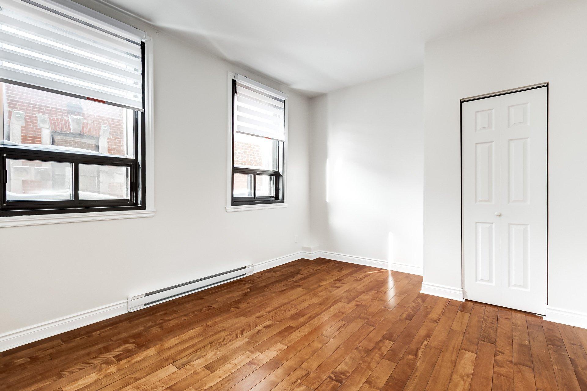 









4633Z


Rue Sherbrooke O.

,
Westmount,




QC
H3G1Z2

