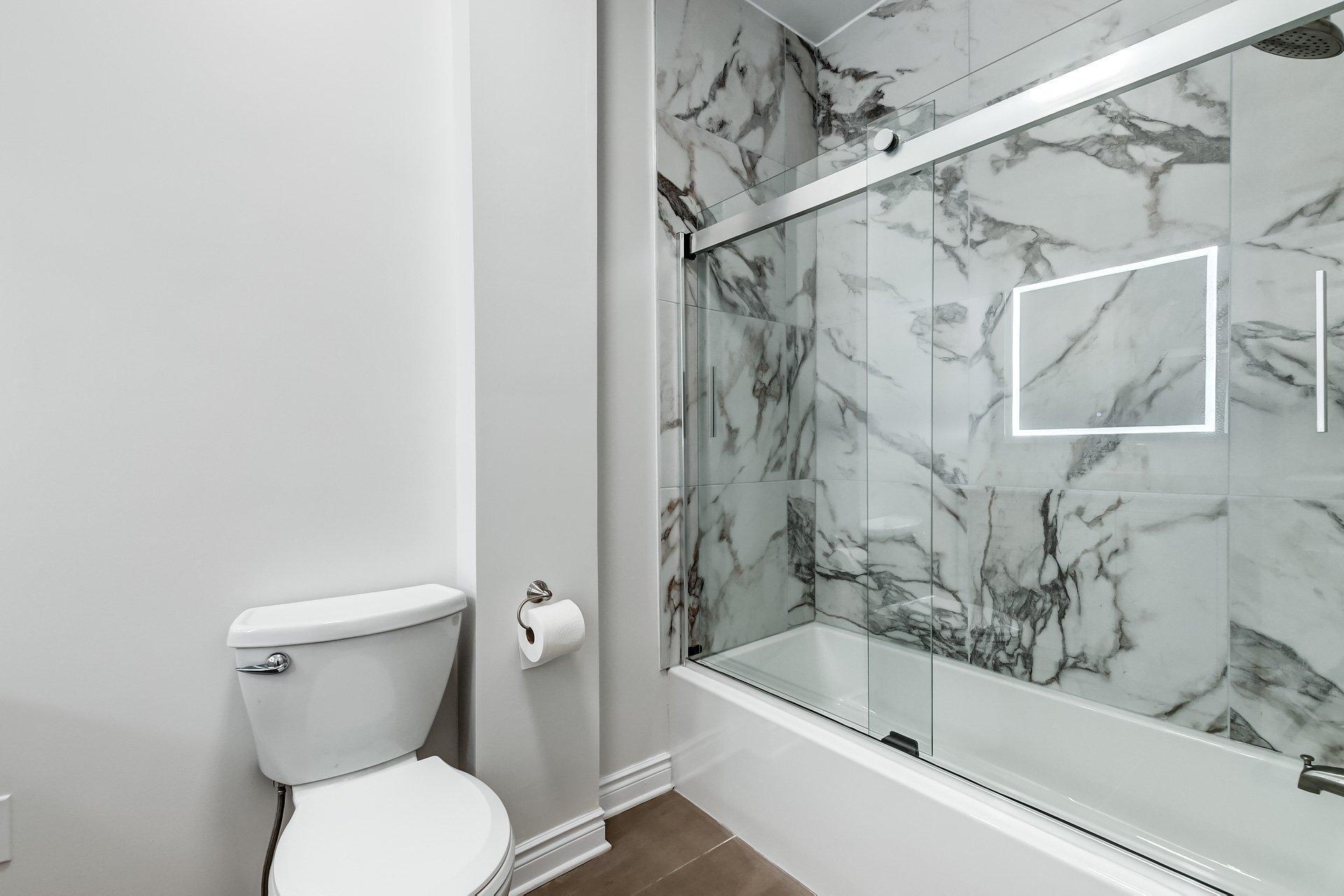









4633Z


Rue Sherbrooke O.

,
Westmount,




QC
H3G1Z2

