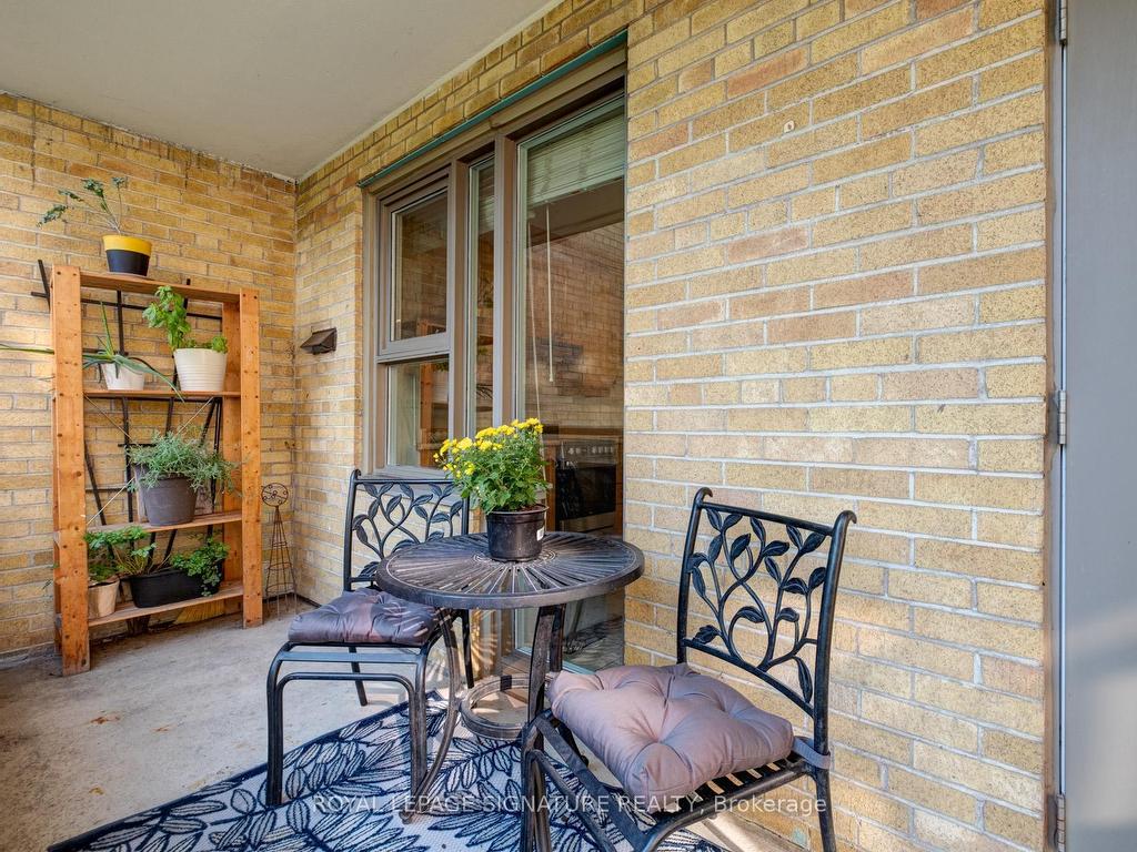 









8


Corinth

Gardens, 3,
Toronto,




ON
M4P 2N5

