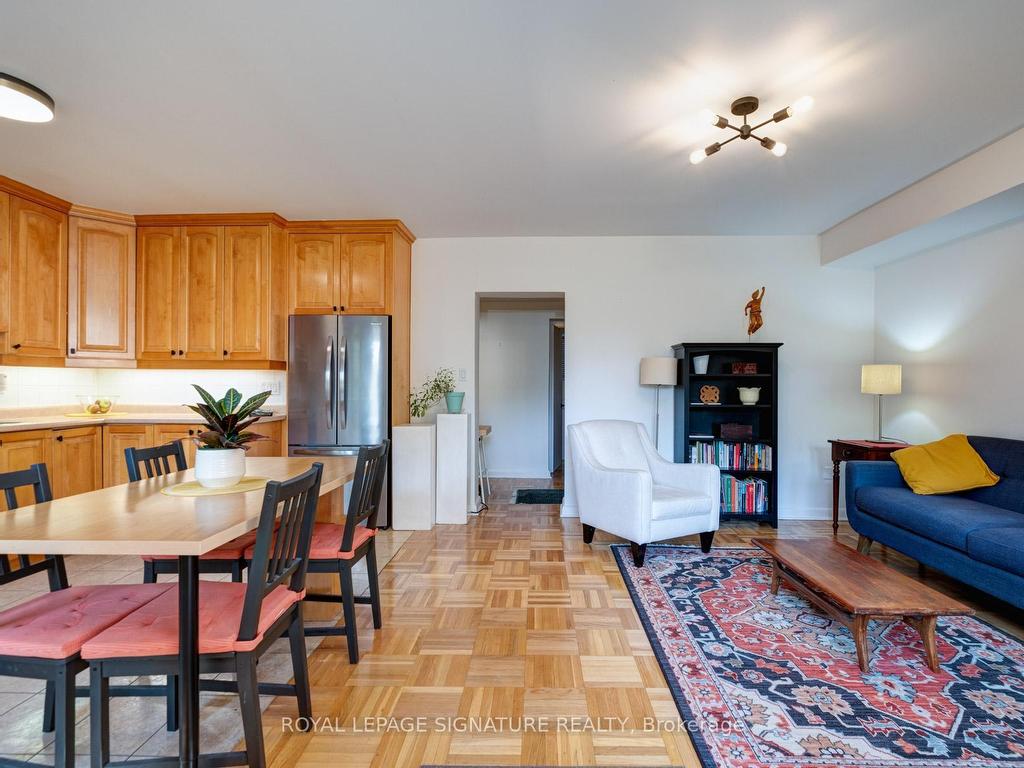 









8


Corinth

Gardens, 3,
Toronto,




ON
M4P 2N5


